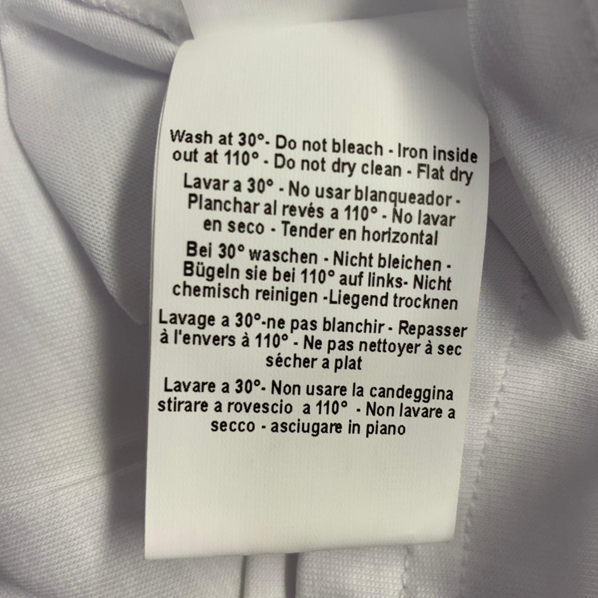 VIVIENNE WESTWOOD Size XL Summer Classic White Beige Logo Cotton Blend Crew Neck T-shirt For Sale 3