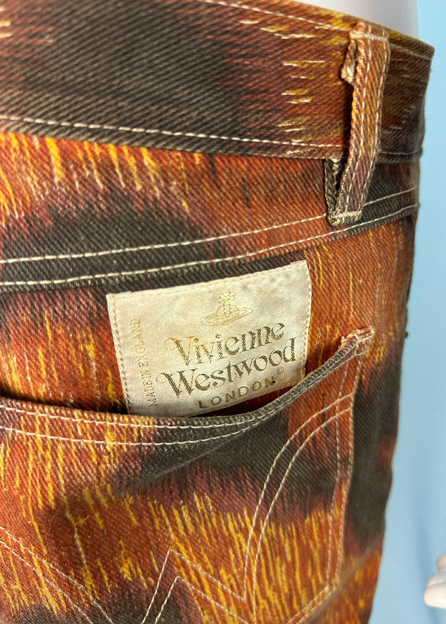 Vivienne Westwood Spring 1994 “Cafe Society” Runway Leopard Jeans & T Shirt Set For Sale 3