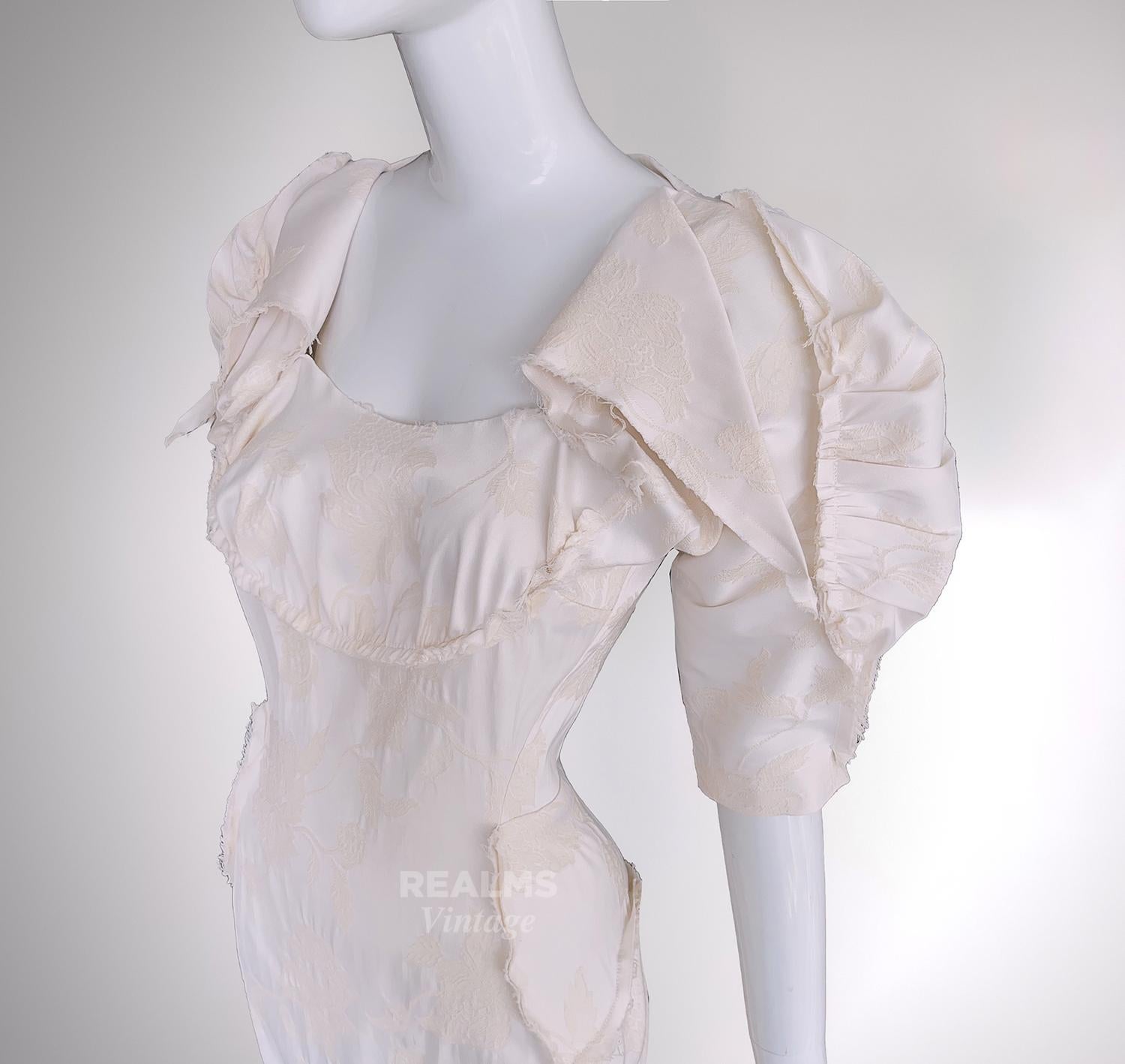 Vivienne Westwood SS 2020 Cocoon Dress Stunning Gown In New Condition For Sale In Berlin, BE