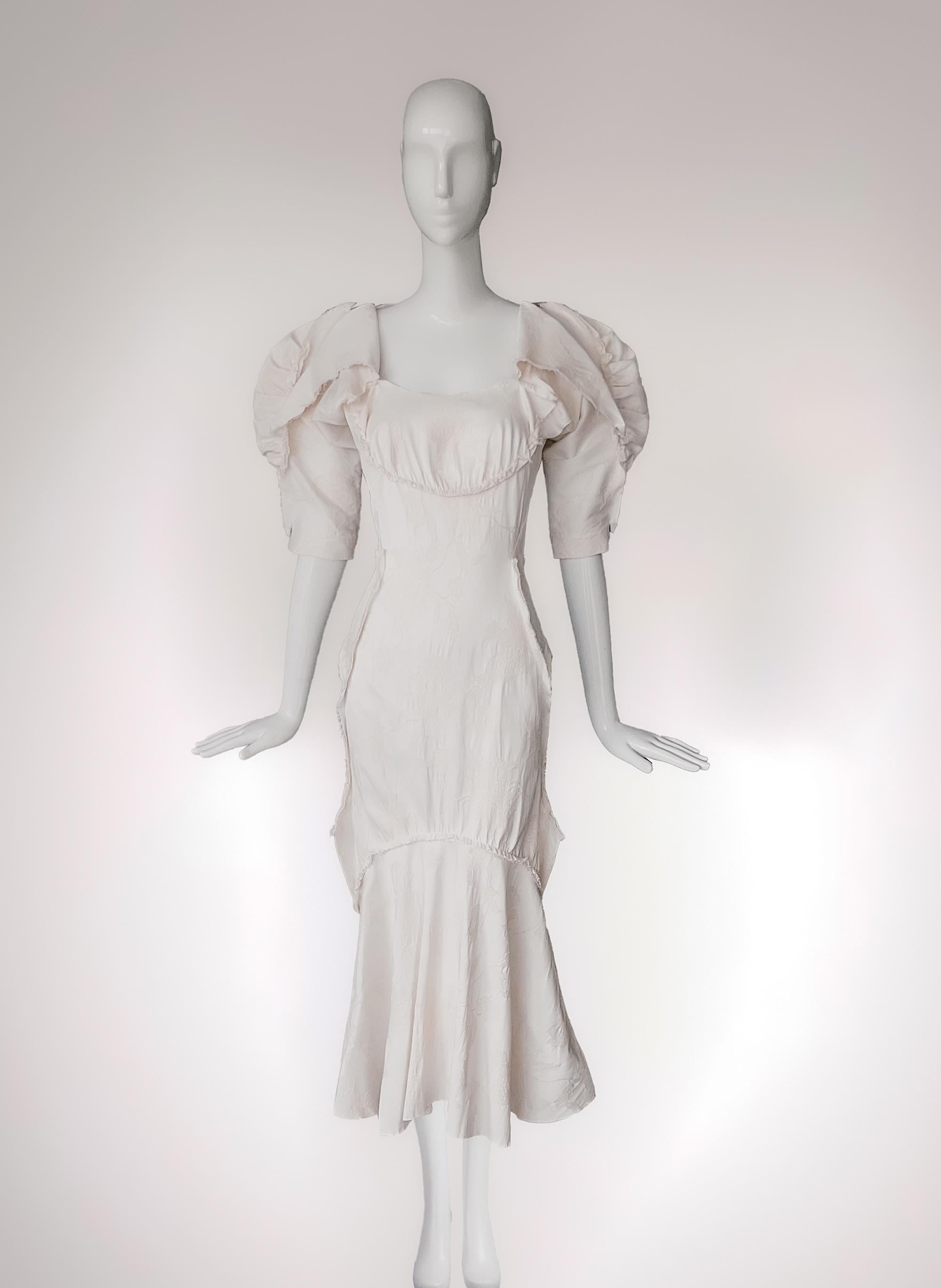Vivienne Westwood SS 2020 Cocoon Dress: un abito straordinario In condizioni Nuovo in vendita a Berlin, BE