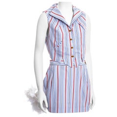 Gilet in cotone a righe e minigonna con piume di Vivienne Westwood, ss 1994