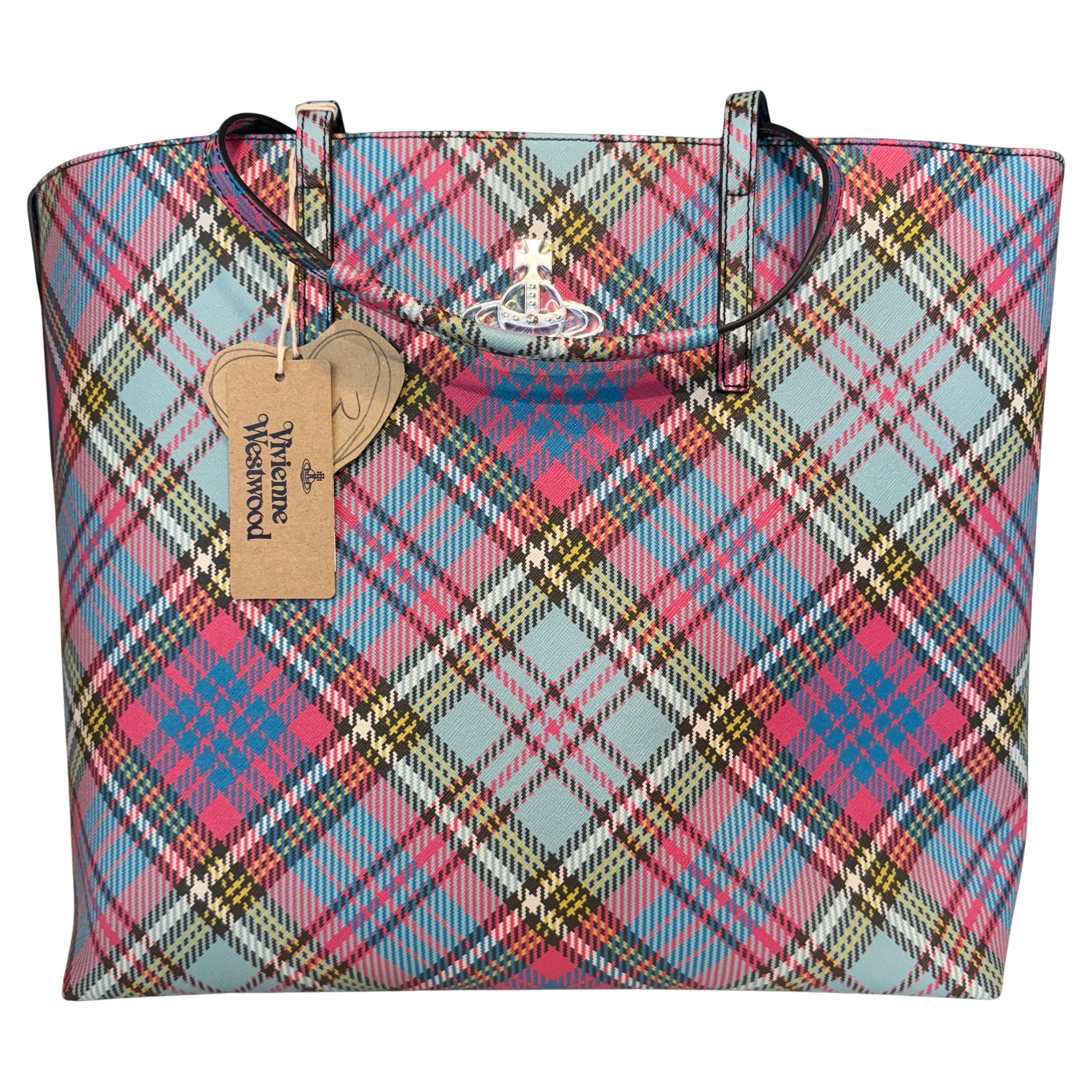Vivienne Westwood Tartan Tragetasche mit Kordelzug im Angebot