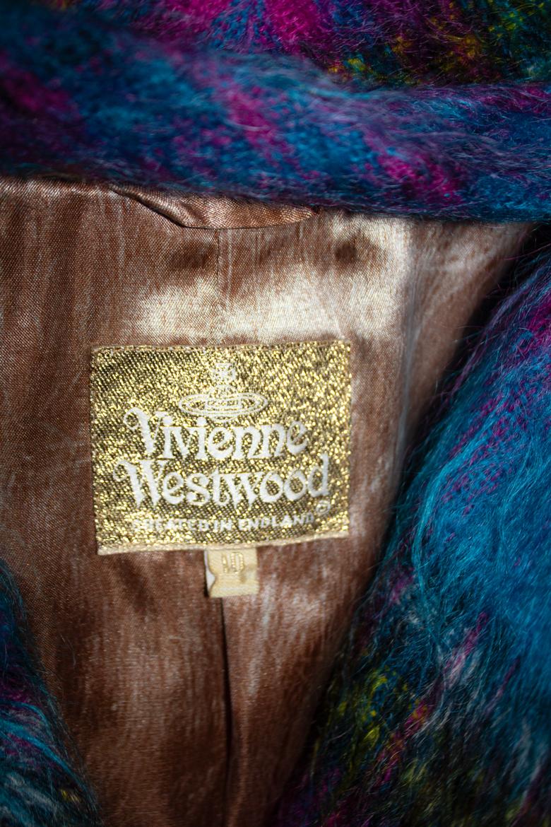 Vivienne Westwood Tartan-Mohair-Cropped-Jacke aus Mohair in Kurzform, H/W 1993 im Angebot 3