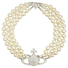 Used Vivienne Westwood three row pearl Bas choker