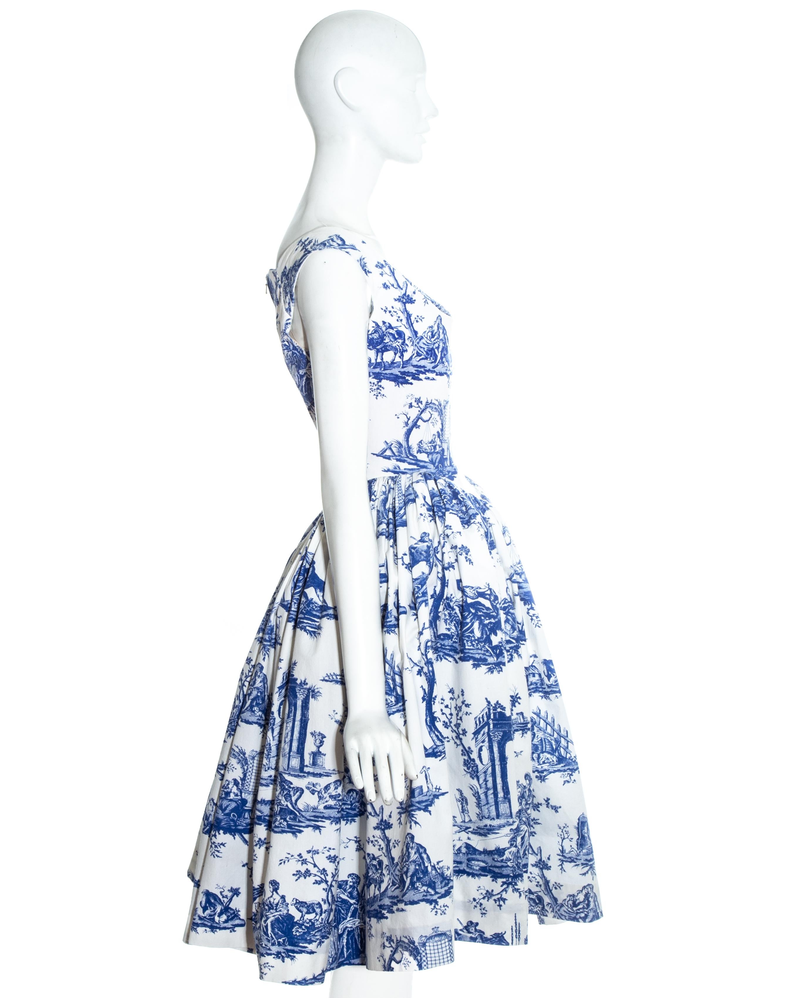 Vivienne Westwood Toile de Jouy corseted dress with pannier, ss 1996 In Excellent Condition In London, GB