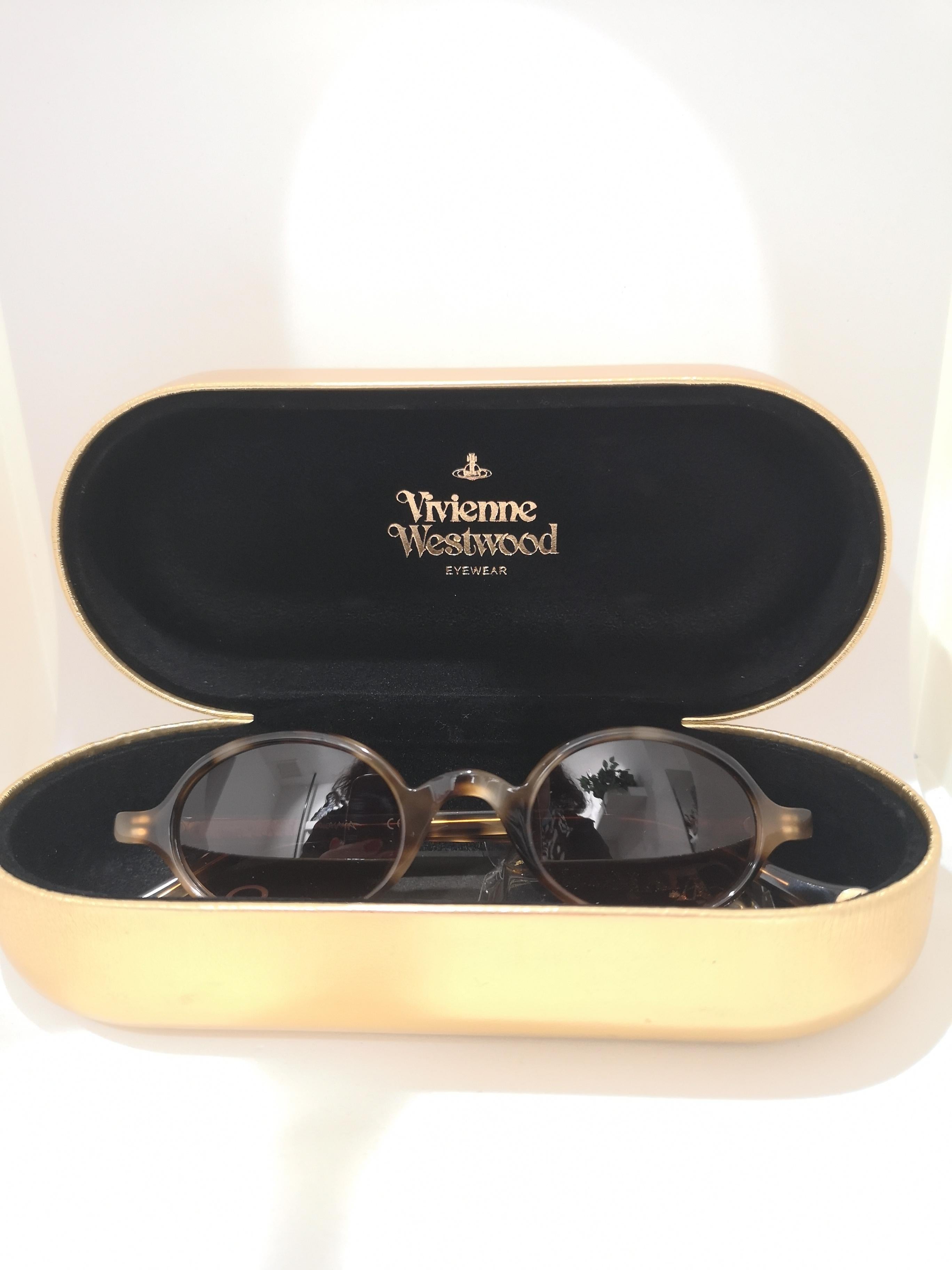 Vivienne Westwood Schildpatt-Sonnenbrille NWOT (Schwarz)