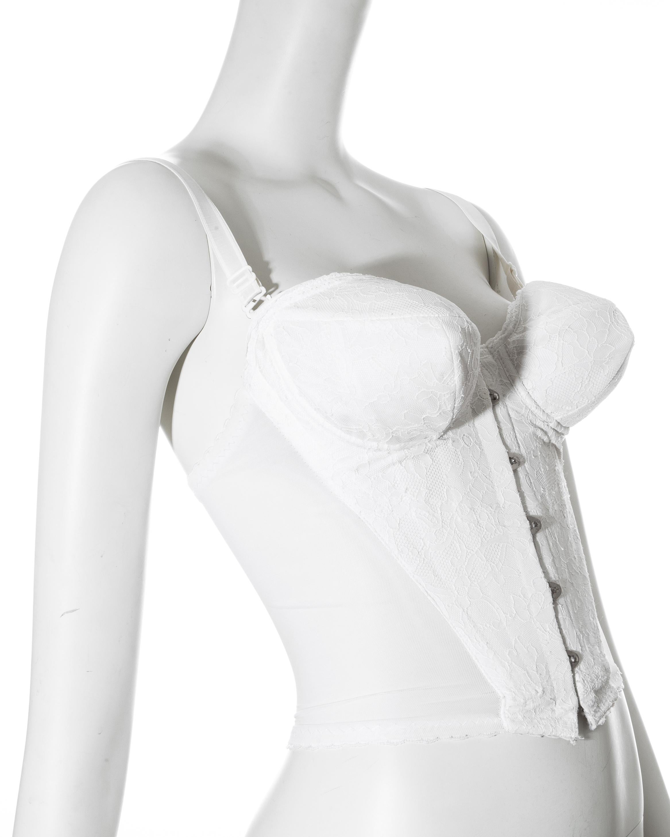 Vivienne Westwood white lace corset with padded breast-cups, fw 1995 In Good Condition In London, GB