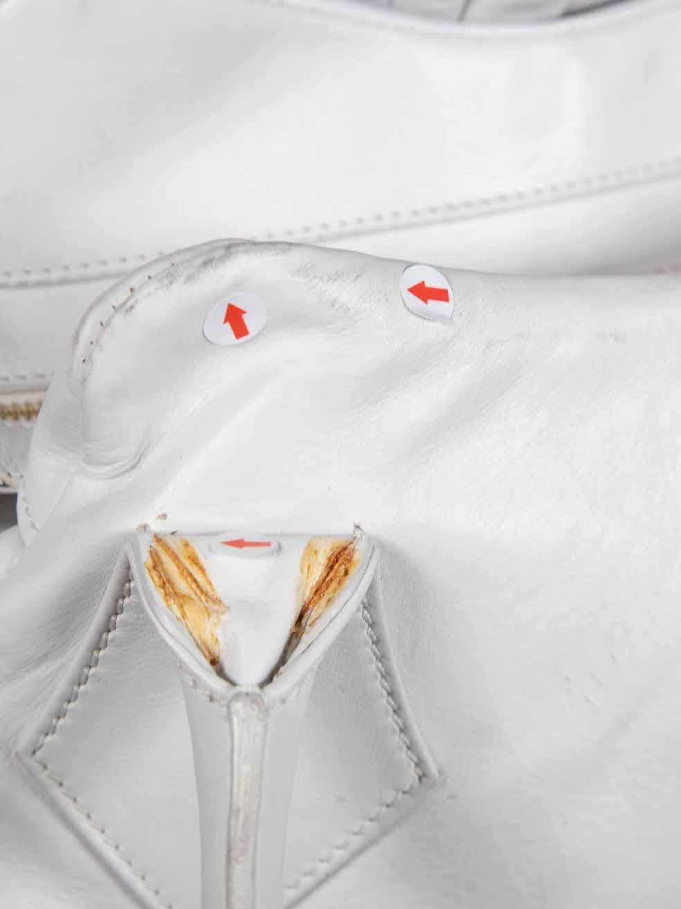 Vivienne Westwood White Leather Shoulder Bag For Sale 2