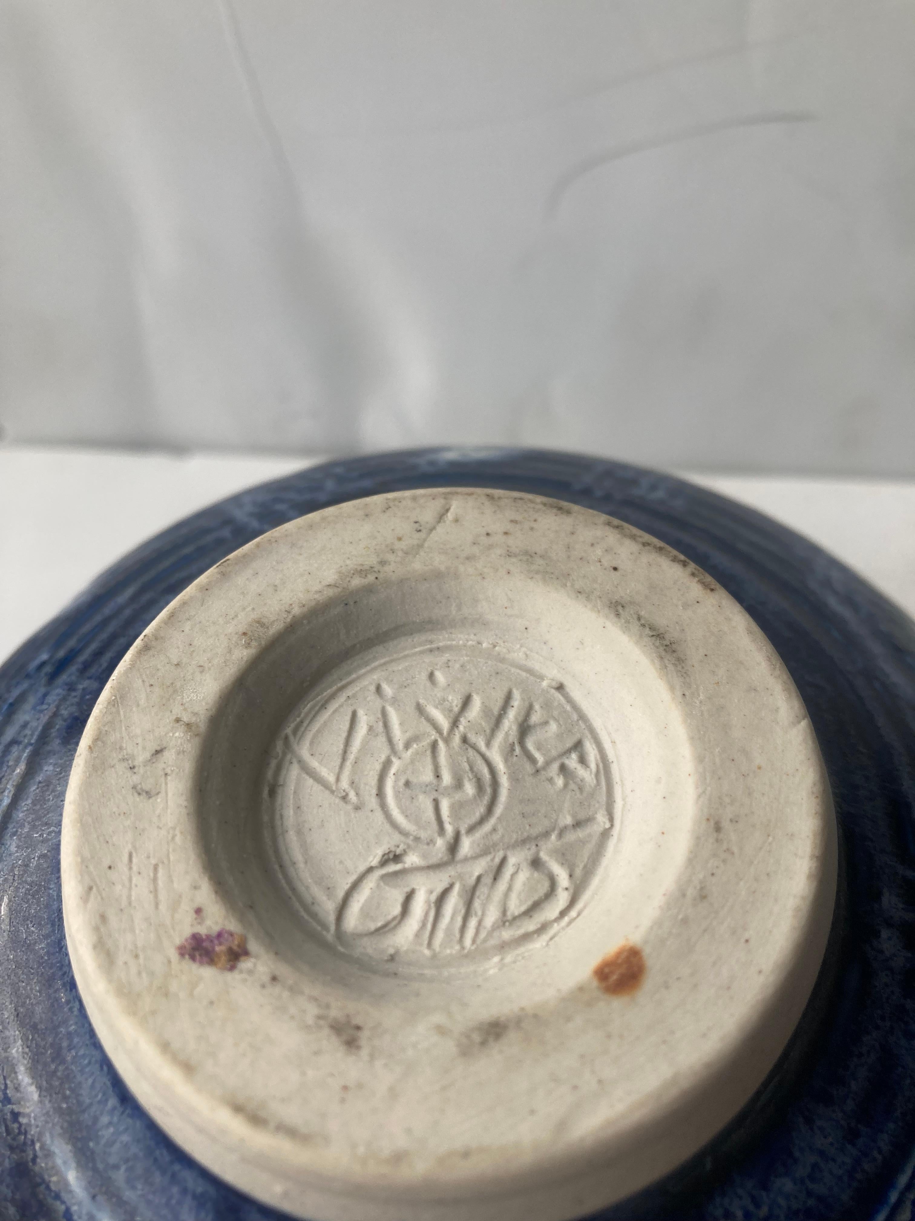 Modern Vivika and Otto Heino ceramic/pottery bowl , signed 