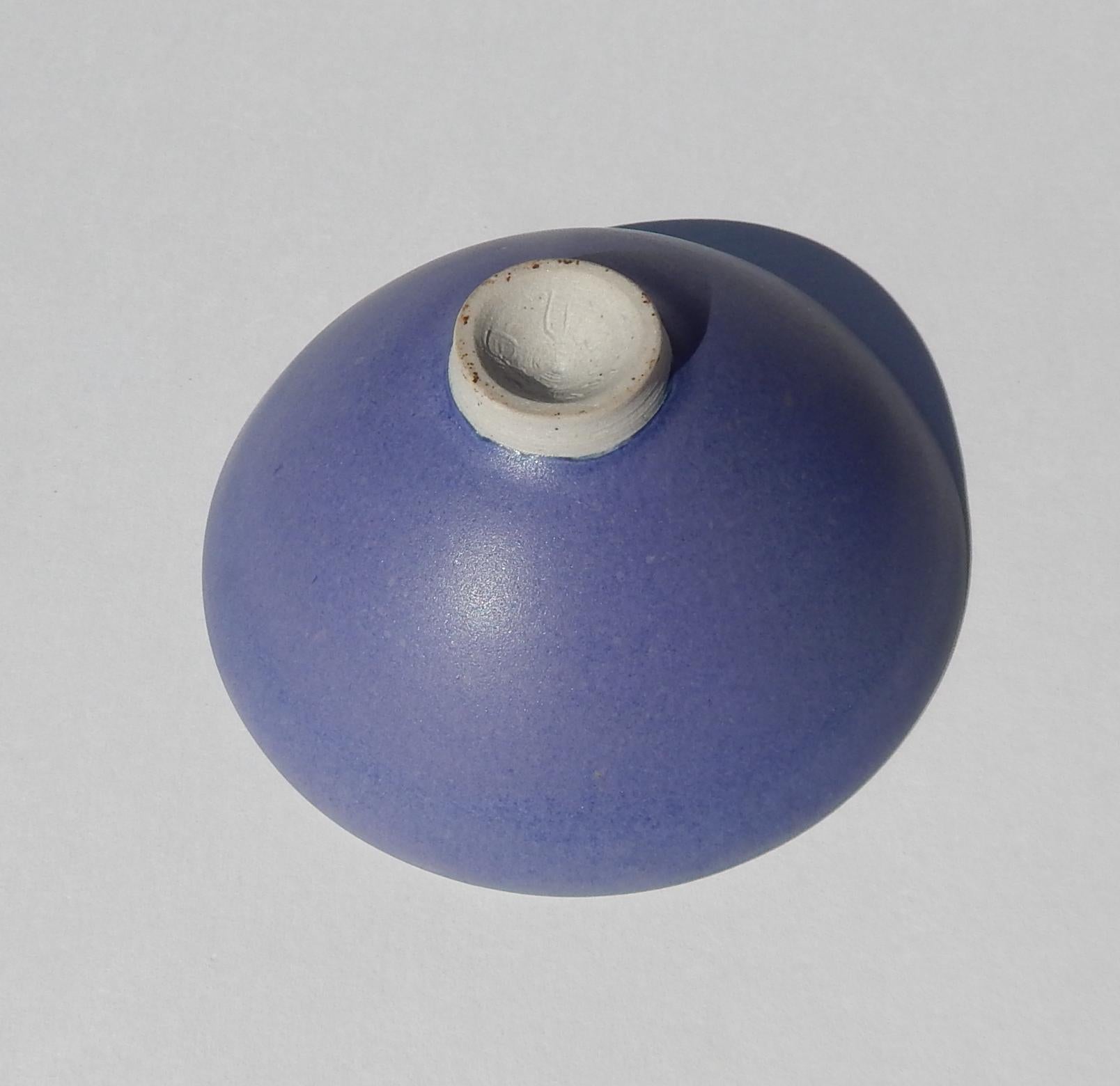 Ceramic Vivika and Otto Heino Exquisite Small Flared Studio Pottery Bowl