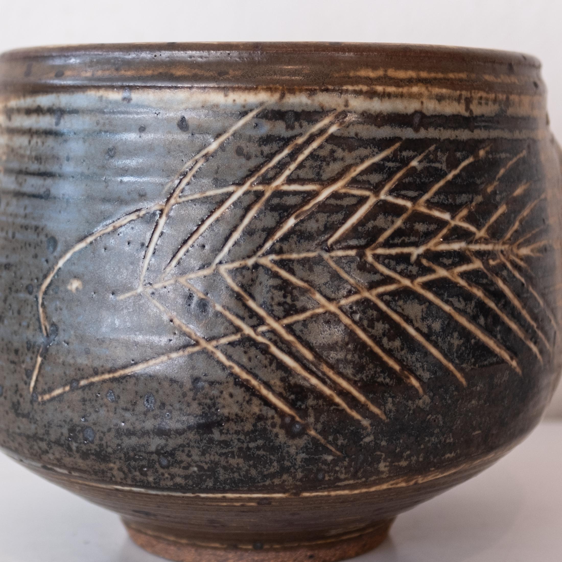 Vivika and Otto Heino Large Decorated Ceramic Bowl 4