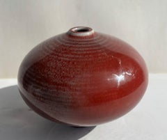 Vivika and Otto Heino pottery/ceramic "weed" vase signed.