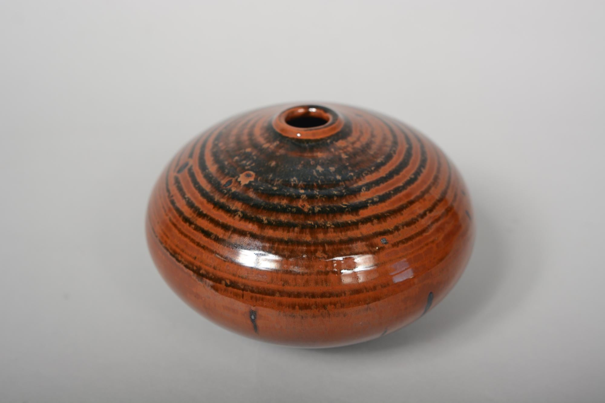 20th Century Vivika and Otto Heino Studio Pottery Ceramic Vase For Sale