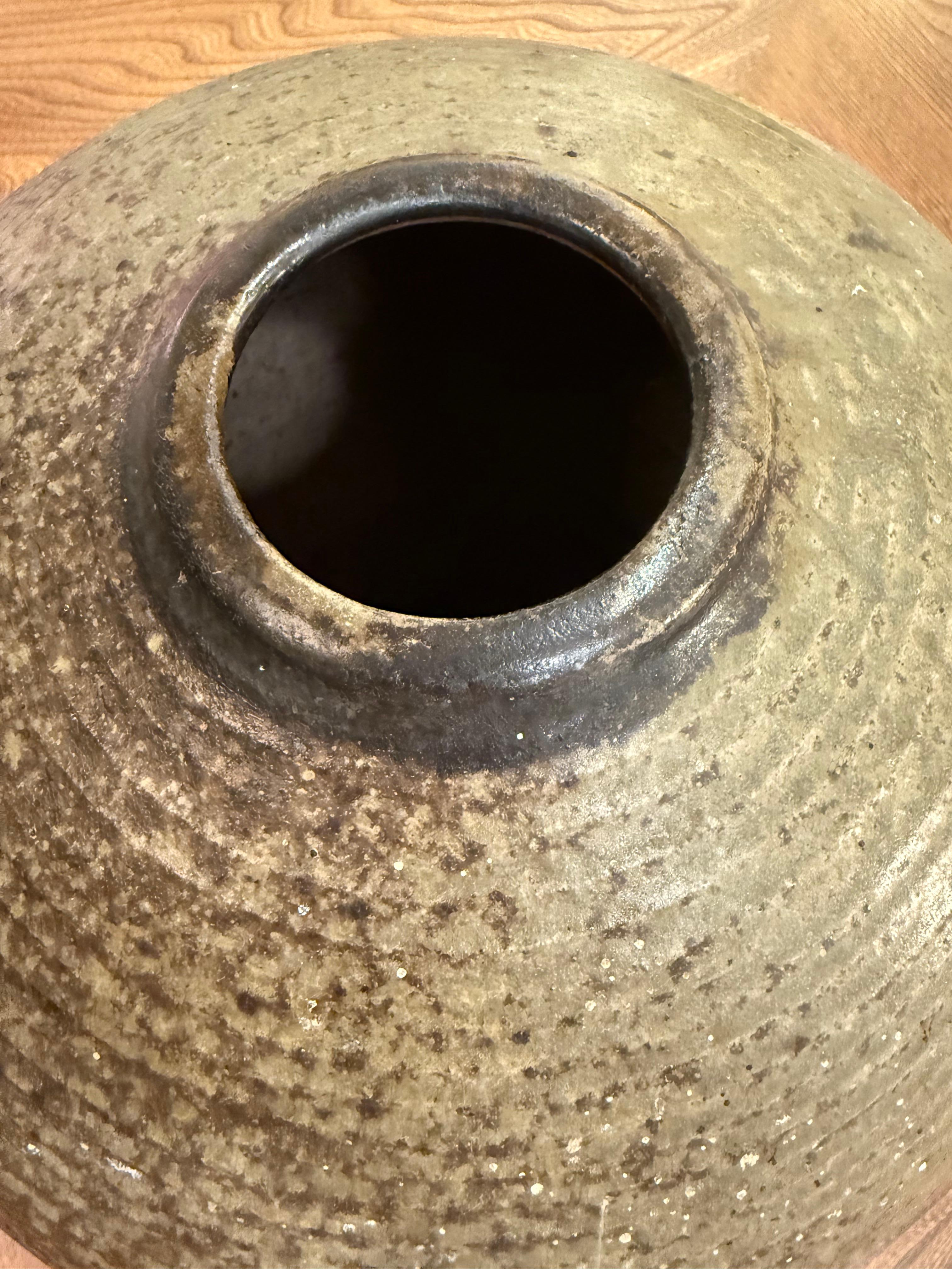 Vivika and Otto Heino Studio Pottery Vase - Large Hand Thrown Stoneware ORB Vase (American Arts and Crafts) im Angebot