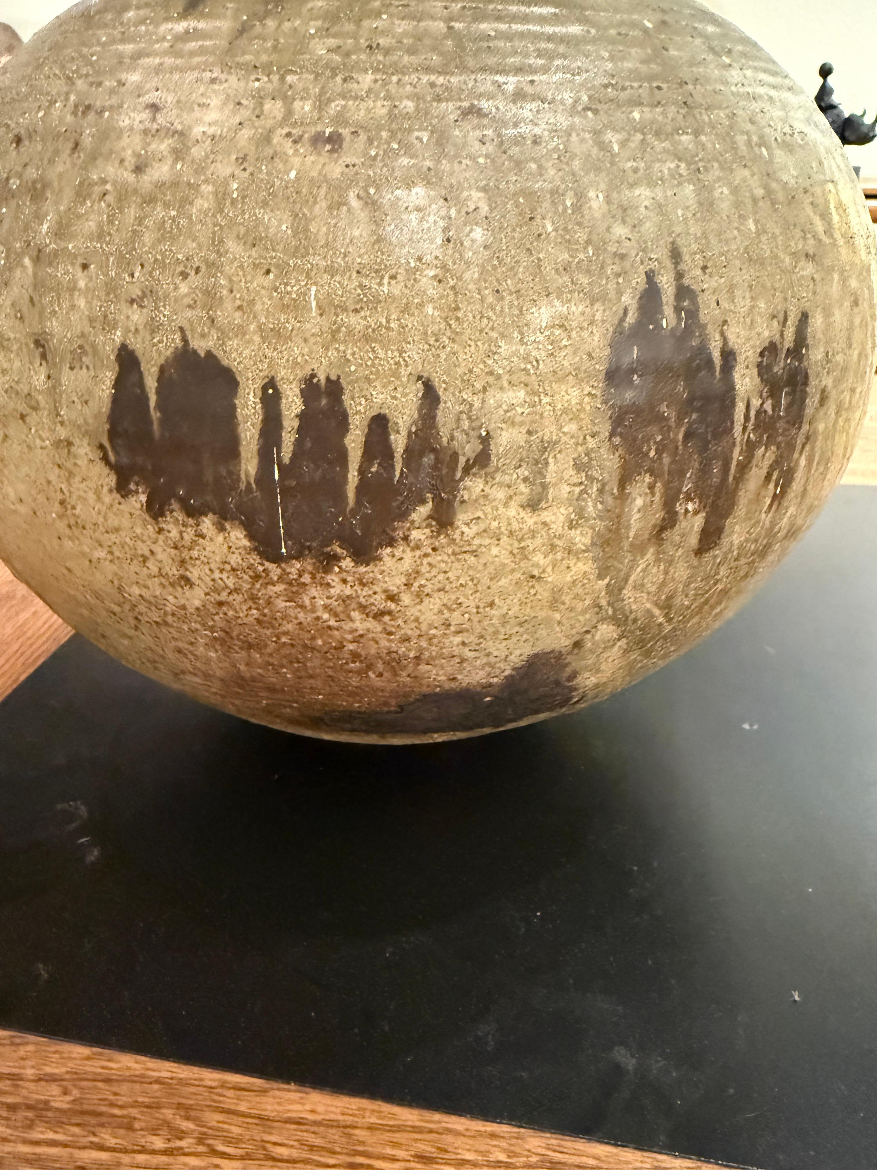 Vivika and Otto Heino Studio Pottery Vase - Large Hand Thrown Stoneware ORB Vase (amerikanisch) im Angebot