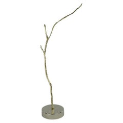 Vivit: Dekorative Messingstatue mit detaillierten Branches - Elegant von der Nature inspiriert