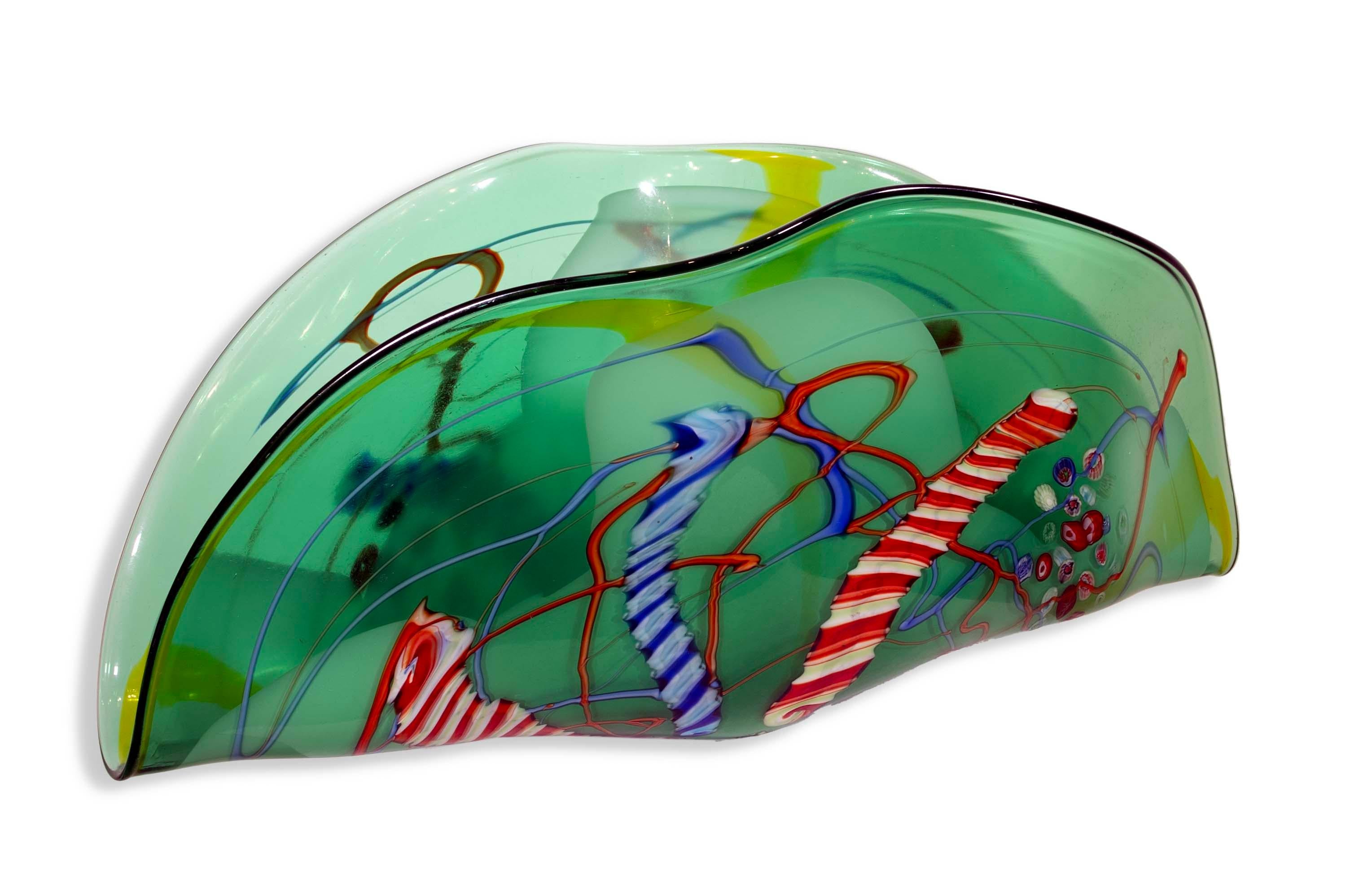Sconosciuto VIZ Art Glass Collections Contemporary Murino Blown Glass Green Fan Design 2000 in vendita