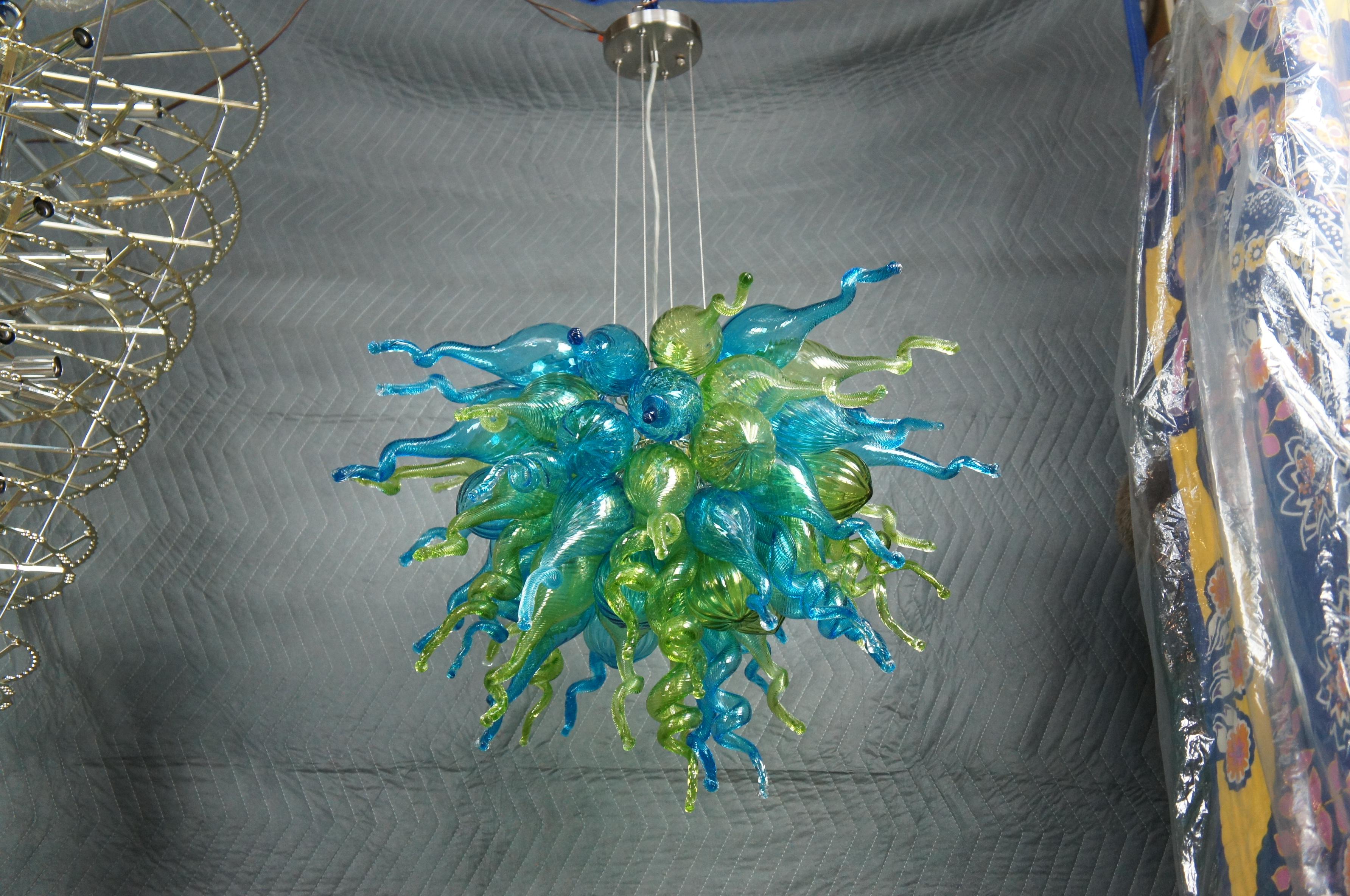 Viz Glass ColorSelect Hand Blown Free Form Pendant Light Chandelier Green Blue In Good Condition In Dayton, OH