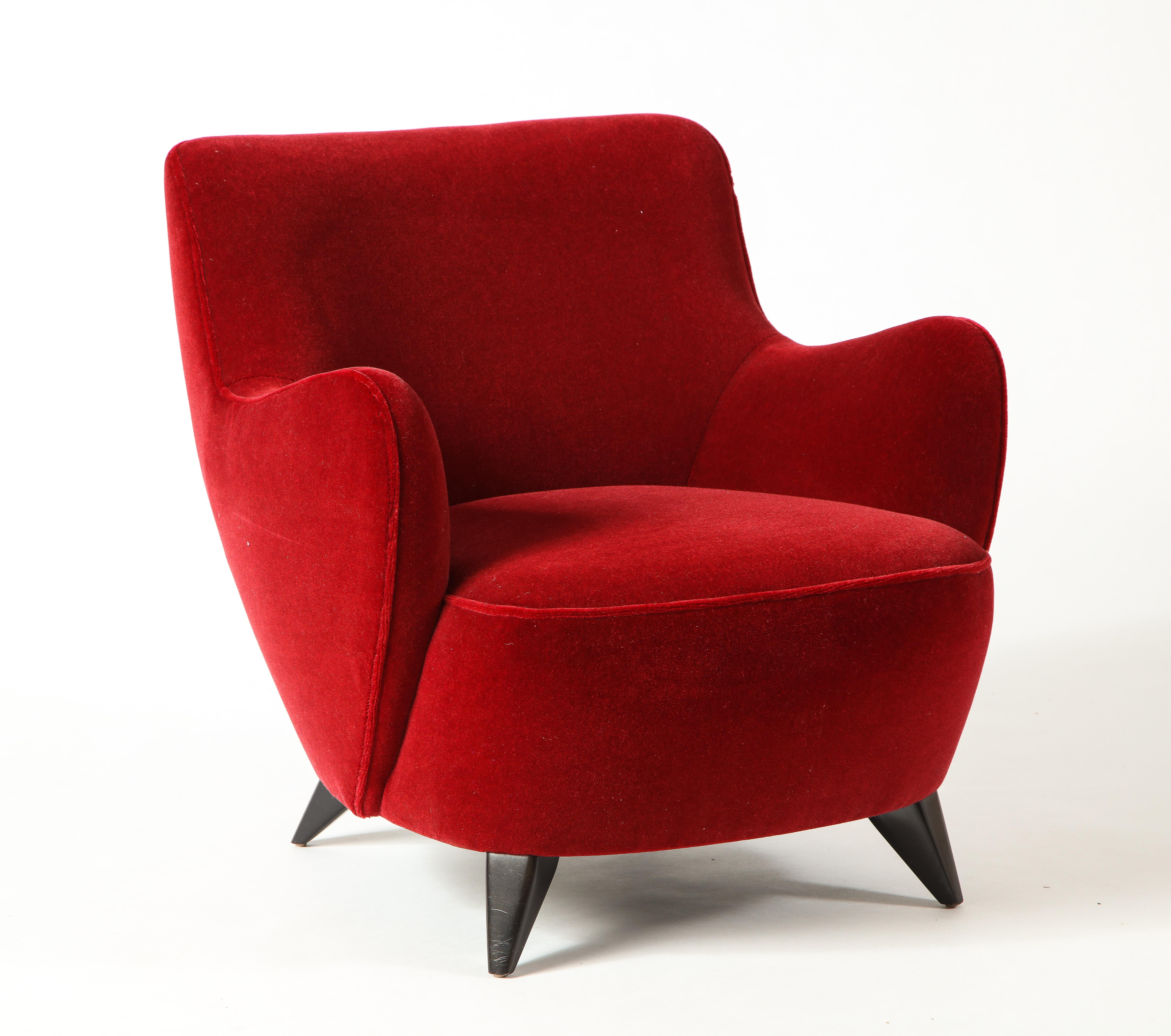 Vladimir Kagan Barrel Chair in Red Mohair Upholstery with Ebony Base 3