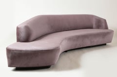 Vladimir Kagan Korduda Sofa mit linksseitigem Pouf und Untergestell aus Nussbaum-Ebenholz