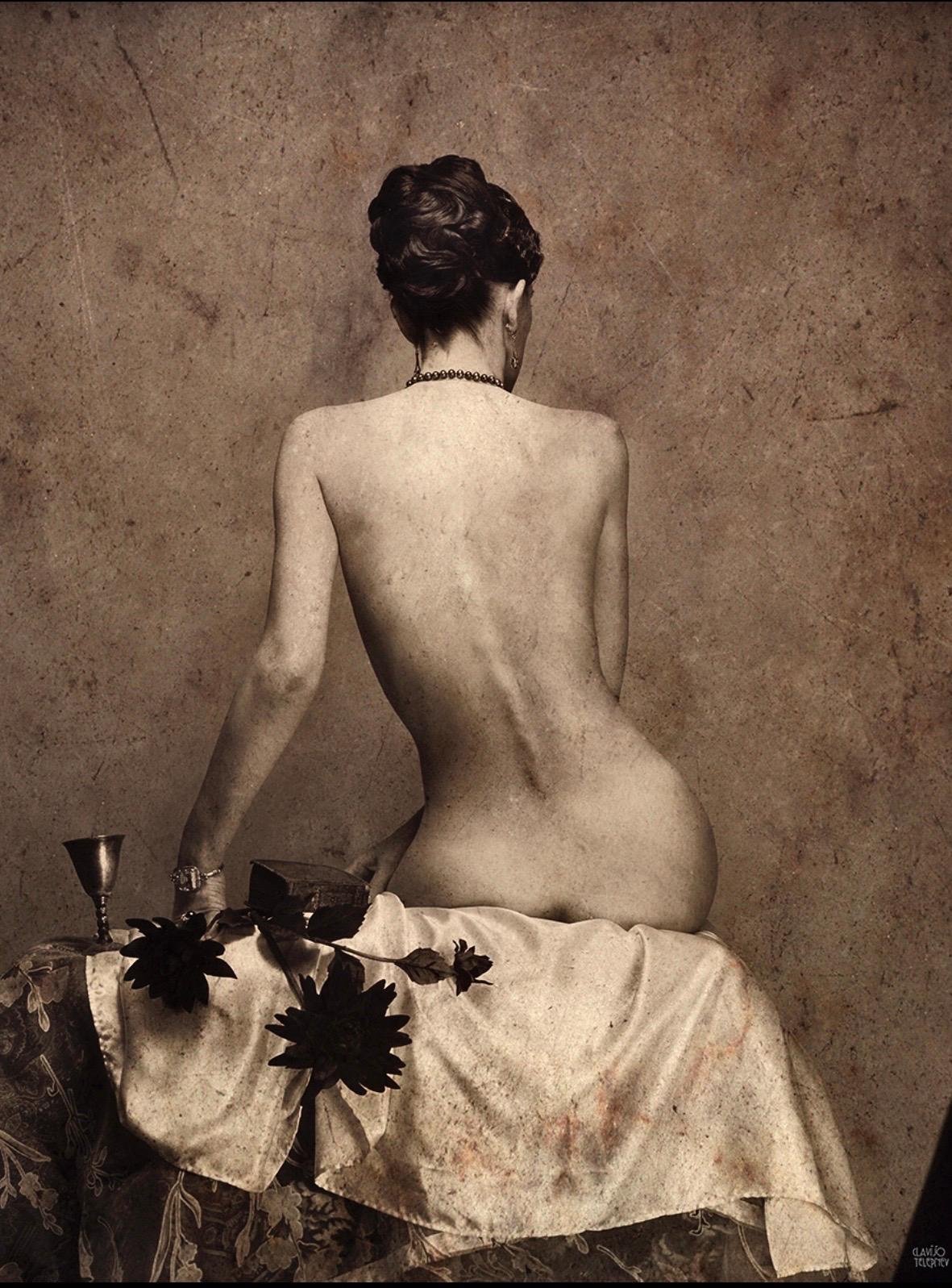 Vladimir Clavijo-Telepnev Nude Print - "Jurist" from the famous "Sensuality" Series by Vladimir Clavijo