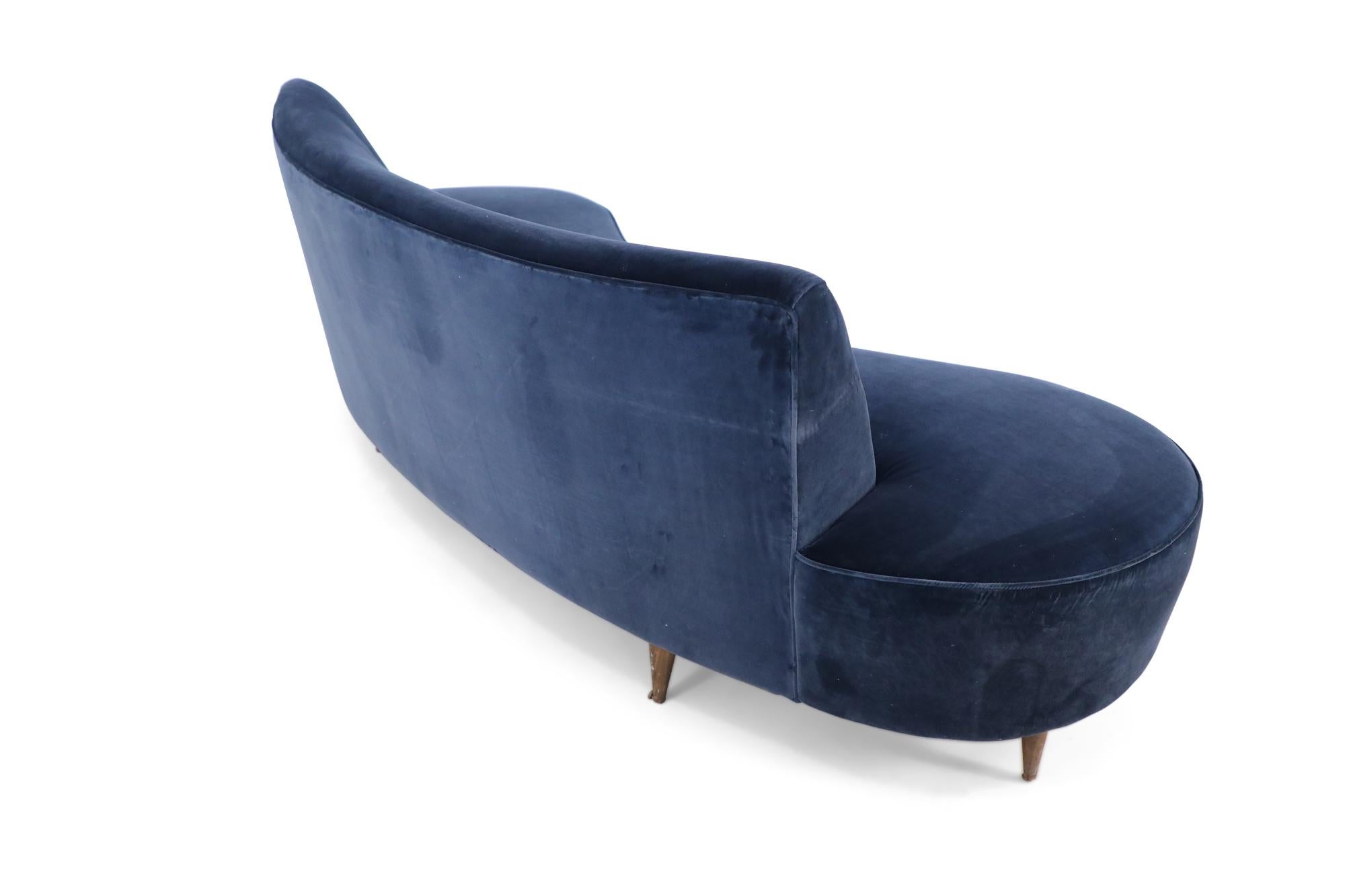 American Mid-Century Kagan Style Navy Blue Velvet Sofa In Good Condition In New York, NY