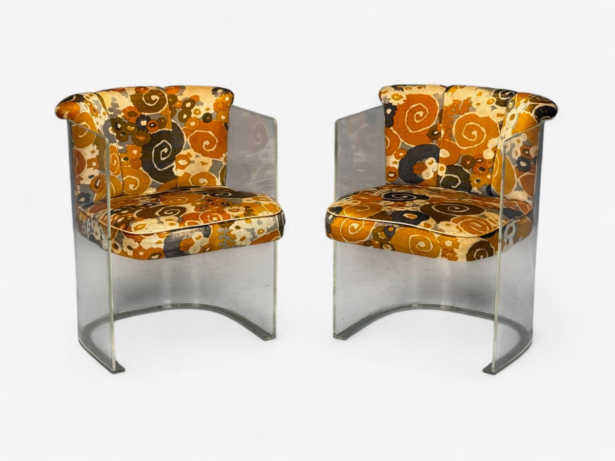 Mid-Century Modern Vladimir Kagan, American Modern, Lucite, Fabric, Armchairs, USA, 1970s For Sale