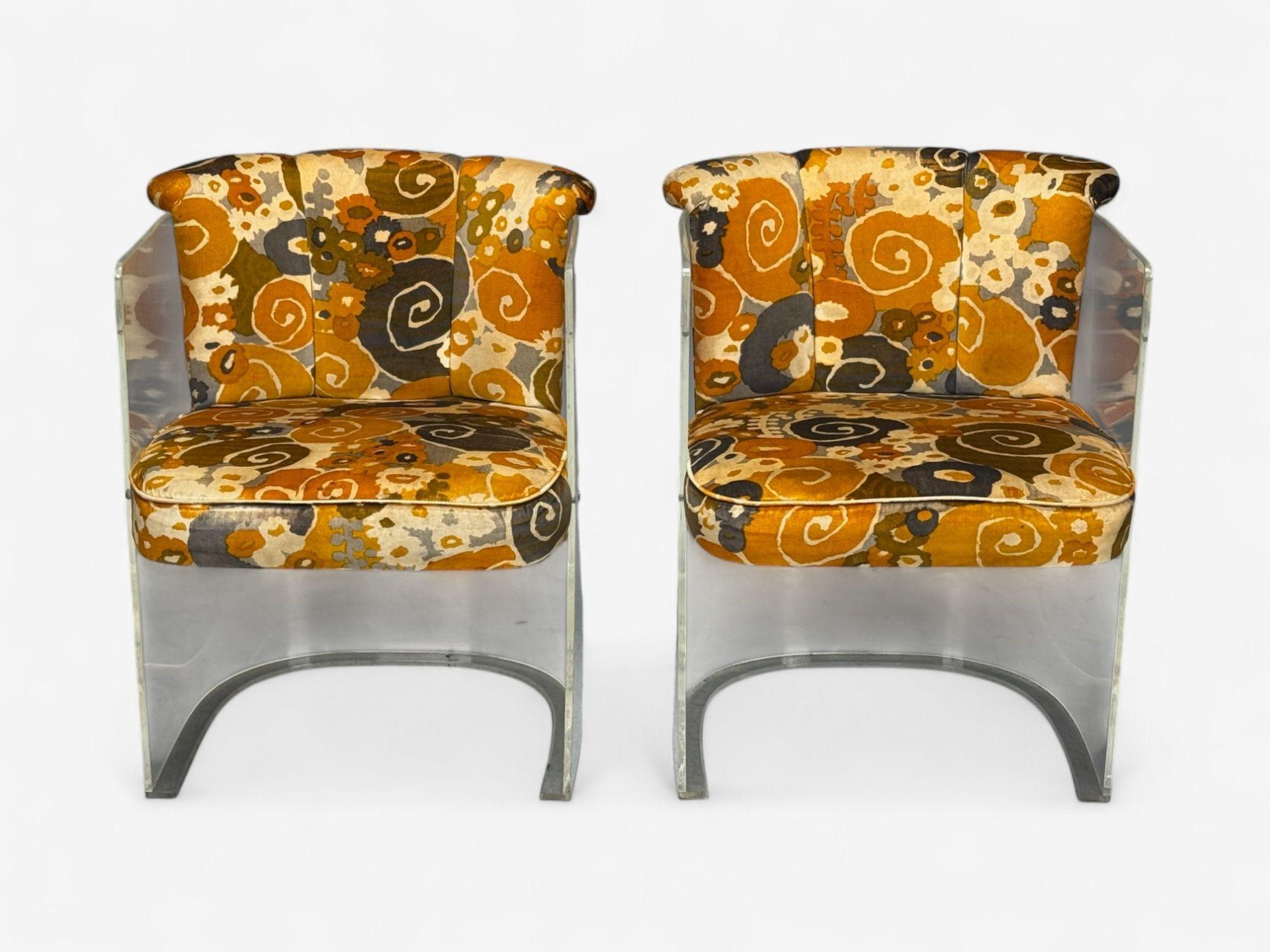 Vladimir Kagan, American Modern, Lucite, Fabric, Armchairs, USA, 1970s For Sale 3