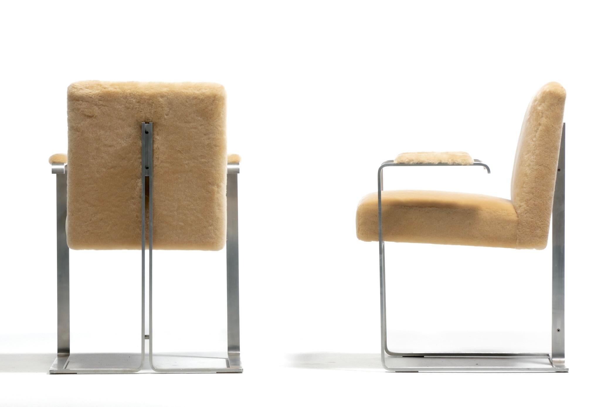 Mid-Century moderno Poltrone Vladimir Kagan in Shearling Avorio Crema Burro &New in vendita