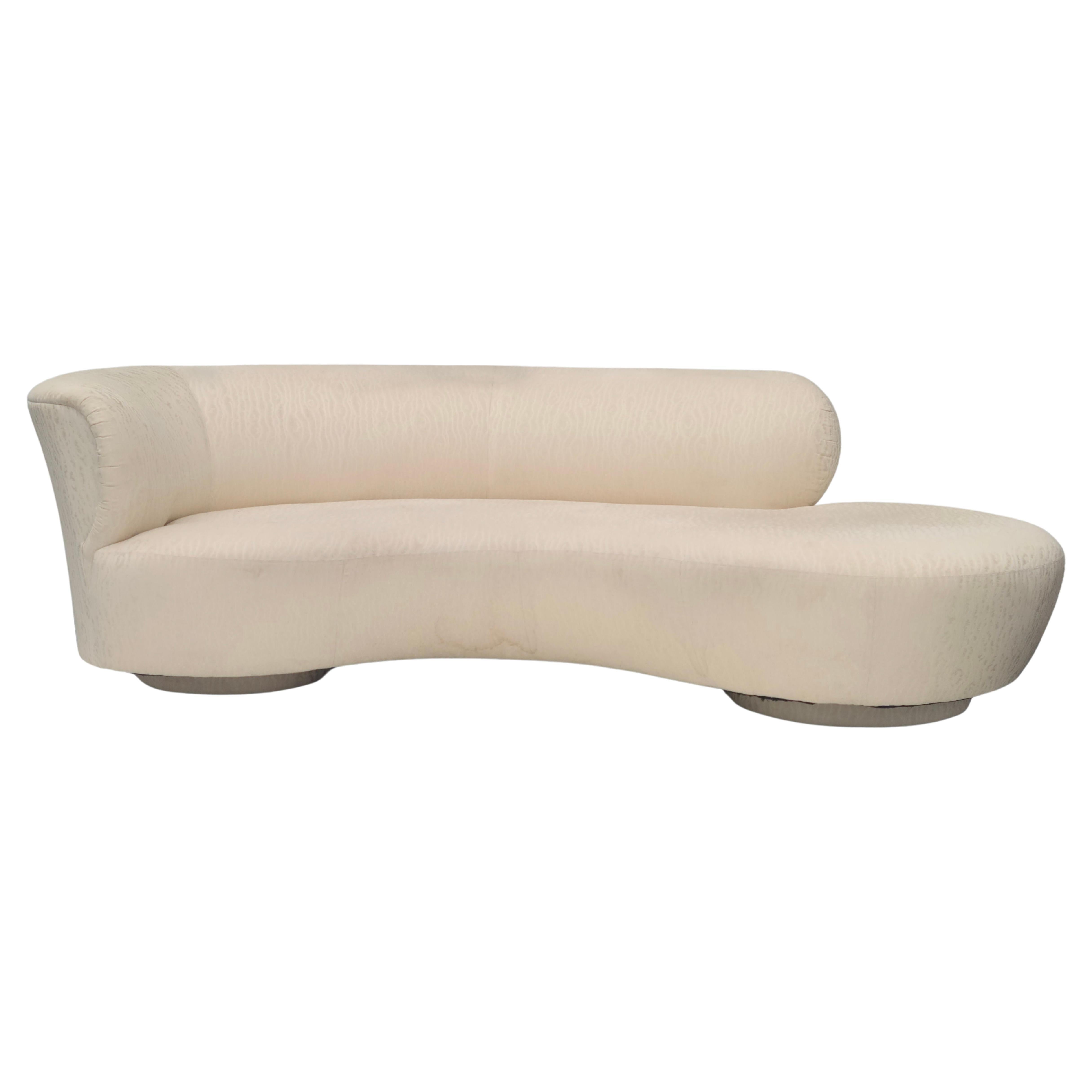 Vladimir Kagan asymmetrical Cloud Sofa For Sale 5