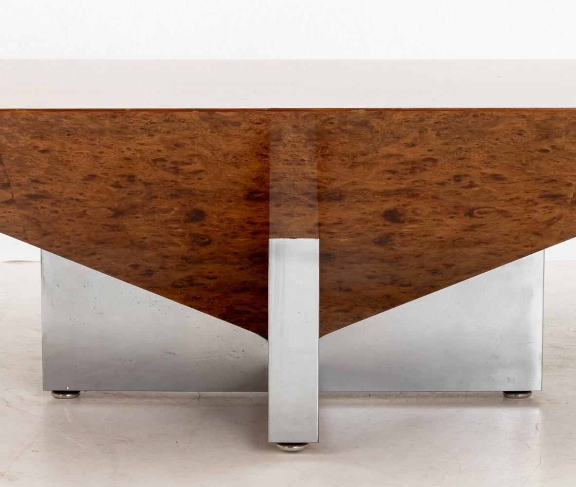 20ième siècle Vladimir Kagan Attr. Table basse en bois d'ébène et chrome en vente