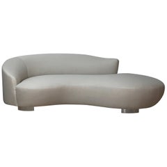 Post Modern Linen Serpentine Kidney "Cloud" Chaise Lounge Sofa