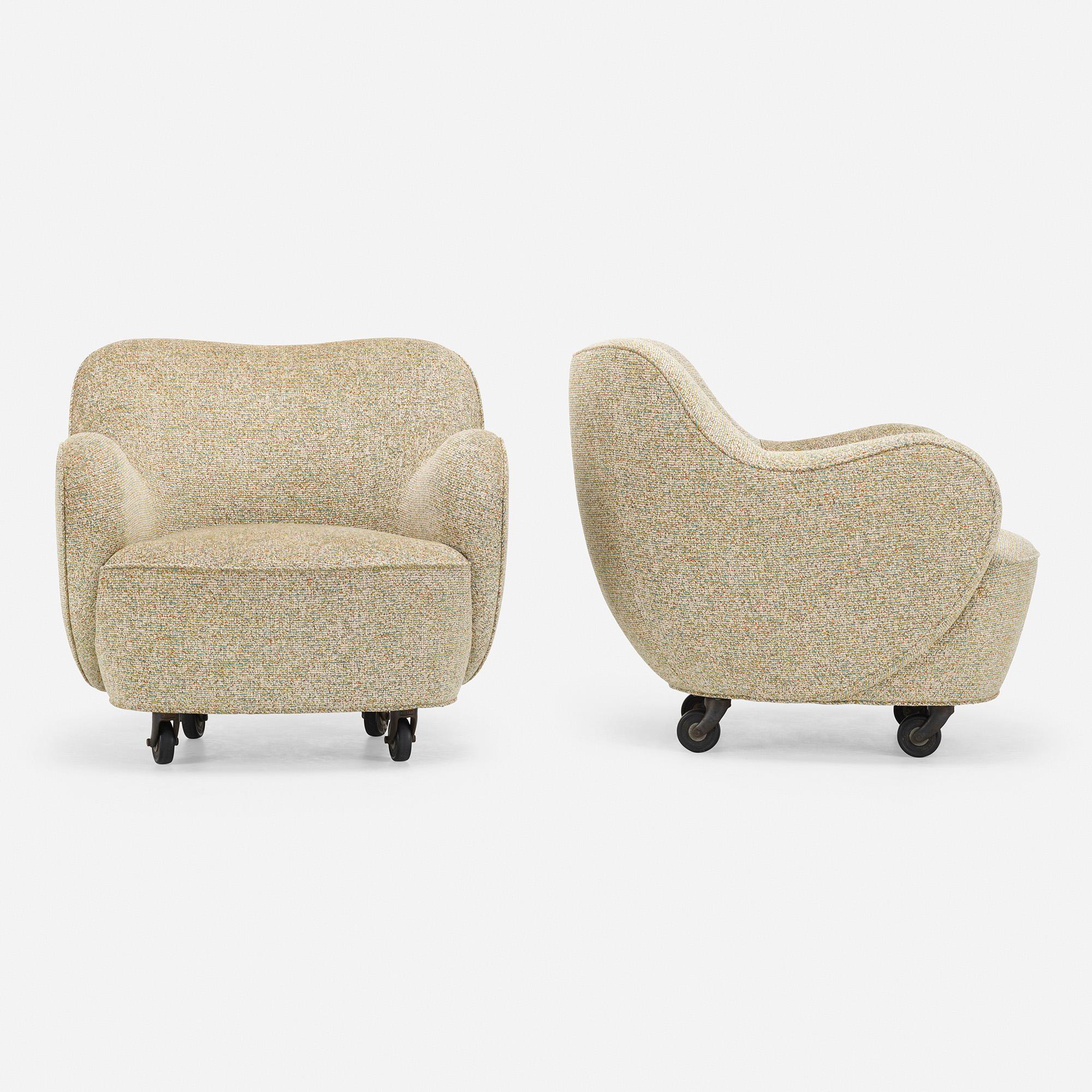 Vladimir Kagan Barrel Chairs, Pair In Excellent Condition For Sale In Chicago, IL