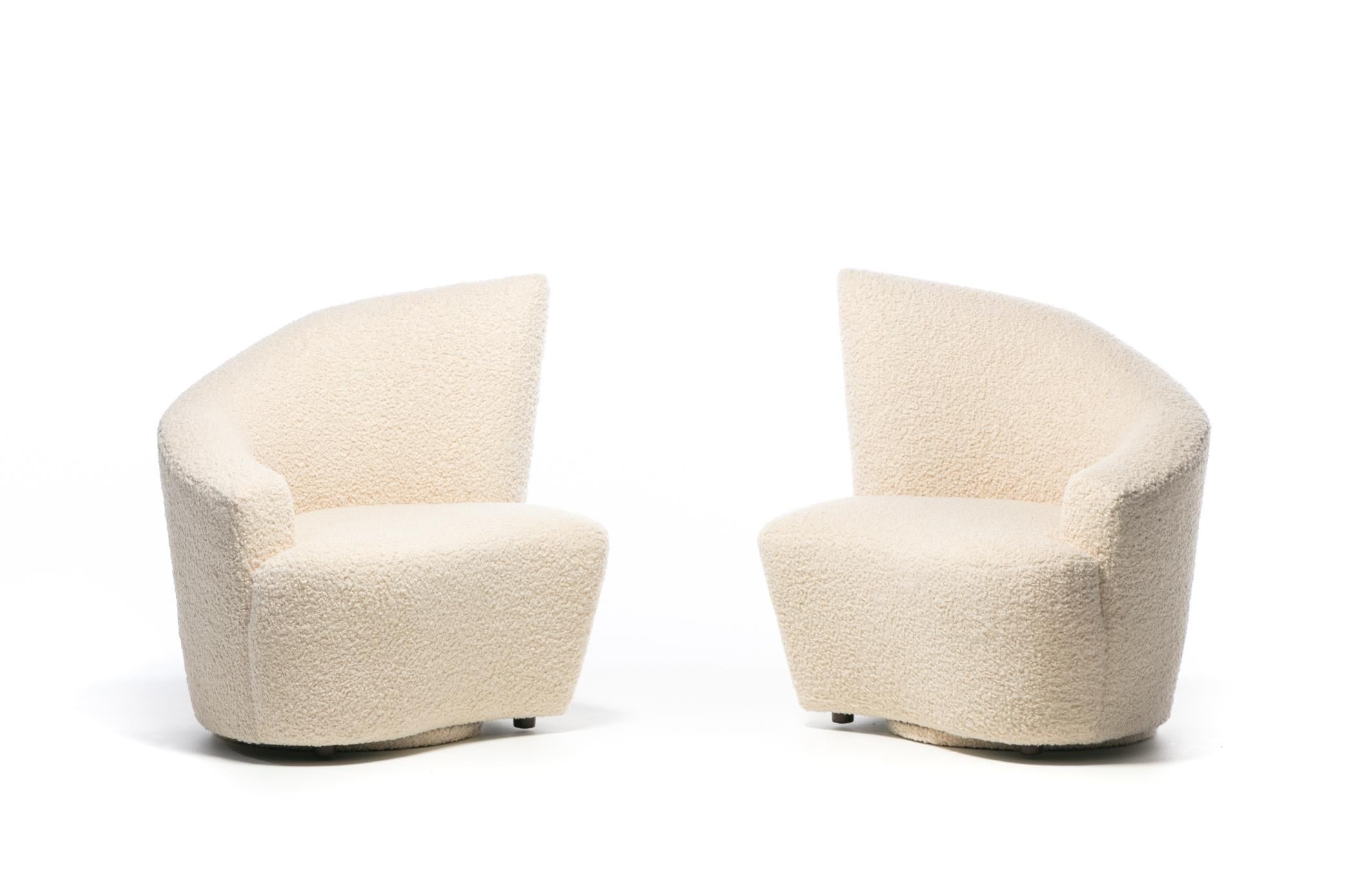 Vladimir Kagan Bilbao Swivel Slipper Chairs in Ivory Bouclé In Good Condition For Sale In Saint Louis, MO