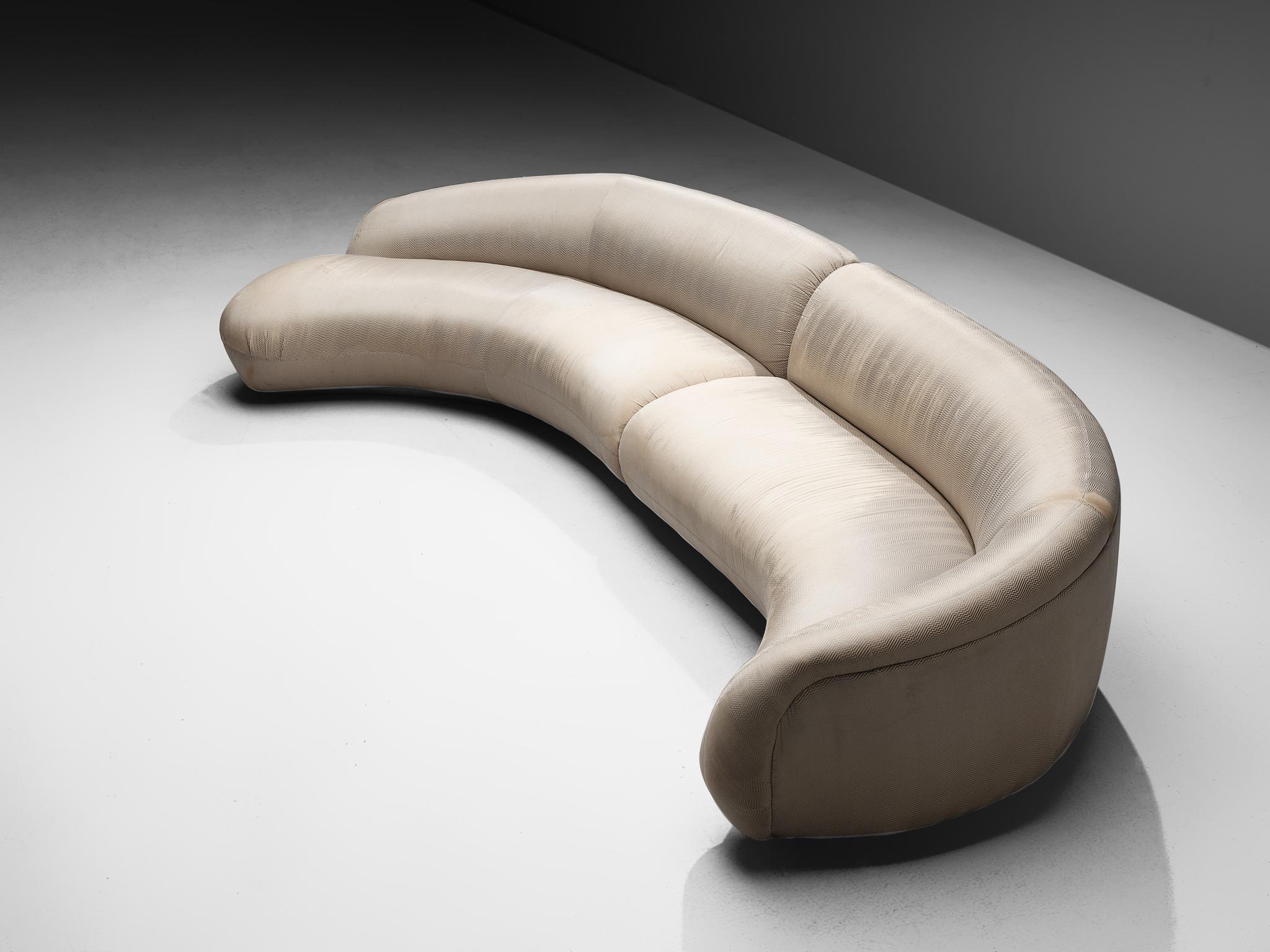 Mid-Century Modern Vladimir Kagan Biomorphic Sofa in Eggshell White Upholstery