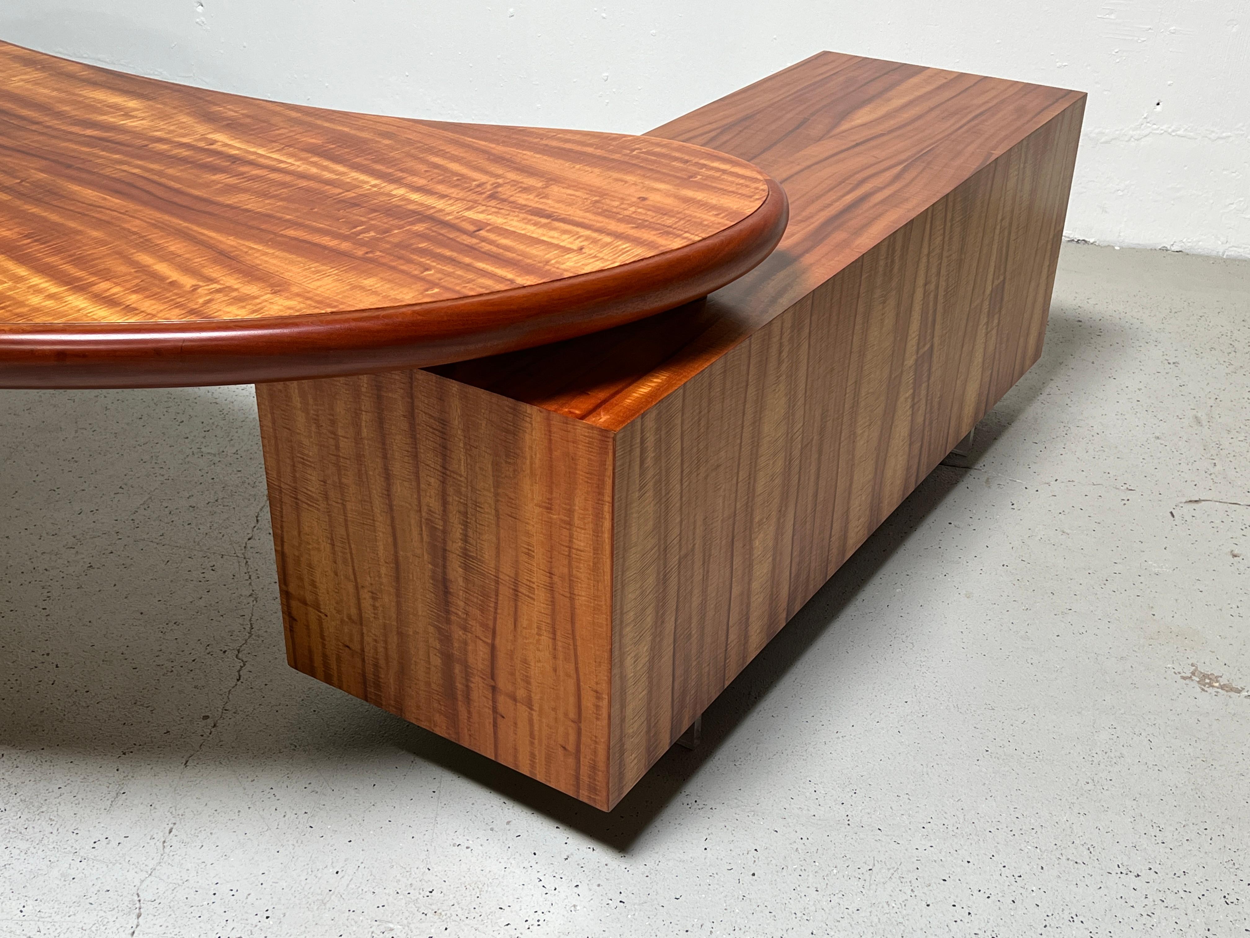 Vladimir Kagan Boomerang Desk and Return  8