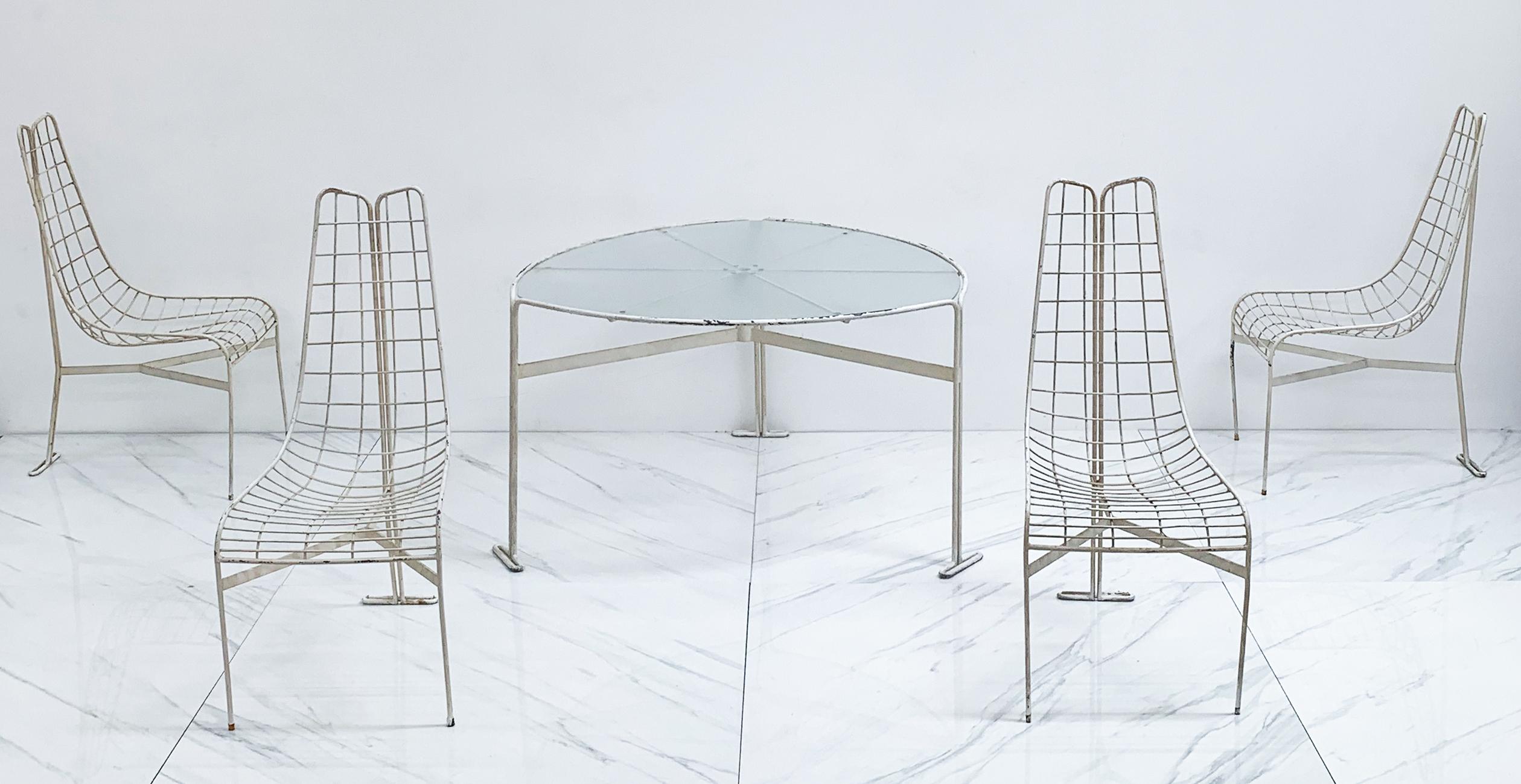 Vladimir Kagan Capricorn Dining Set for Kagan-Dreyfuss, 1950's In Distressed Condition For Sale In Culver City, CA