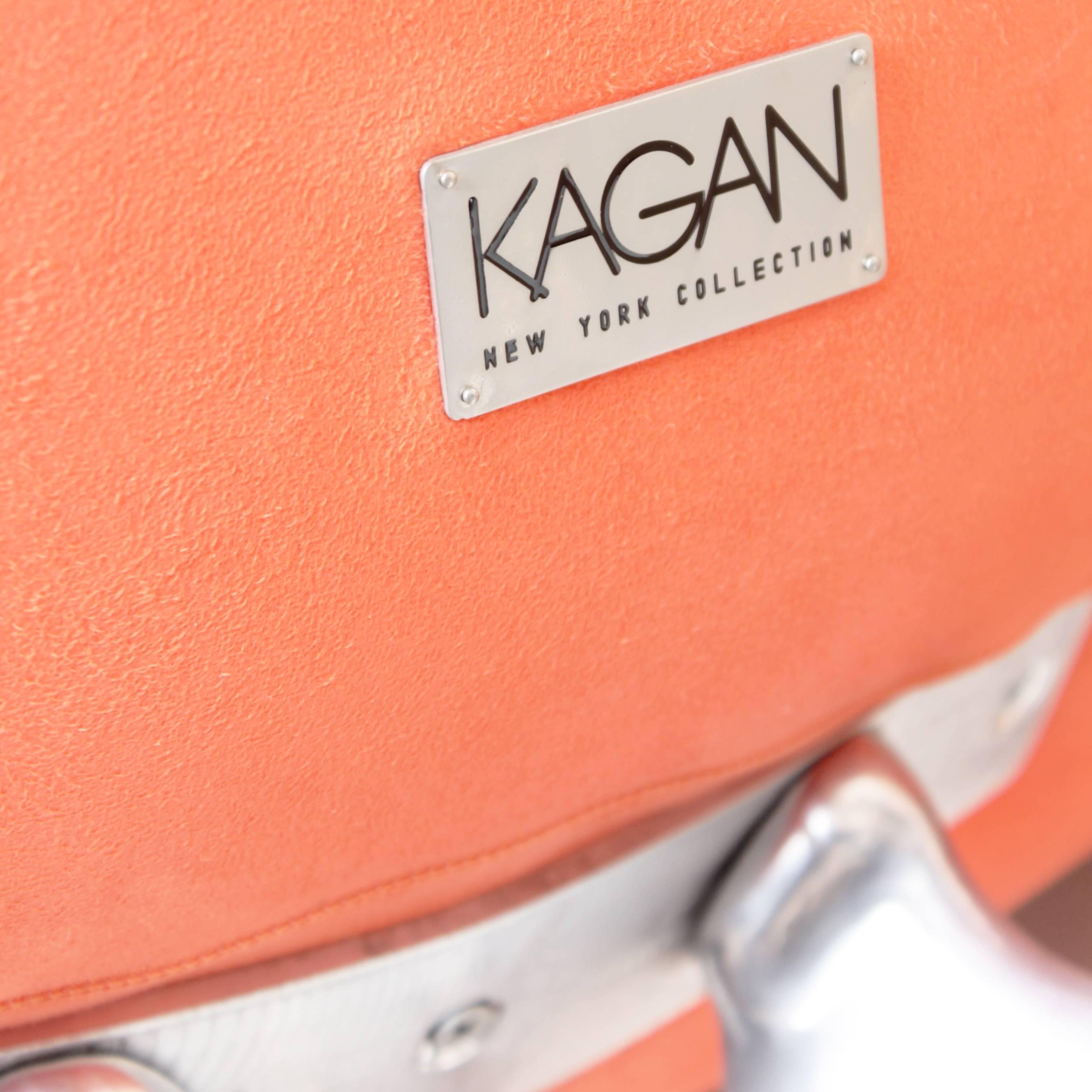 Imitation cuir Chaise longue Vladimir Kagan pour la collection Kagan New York