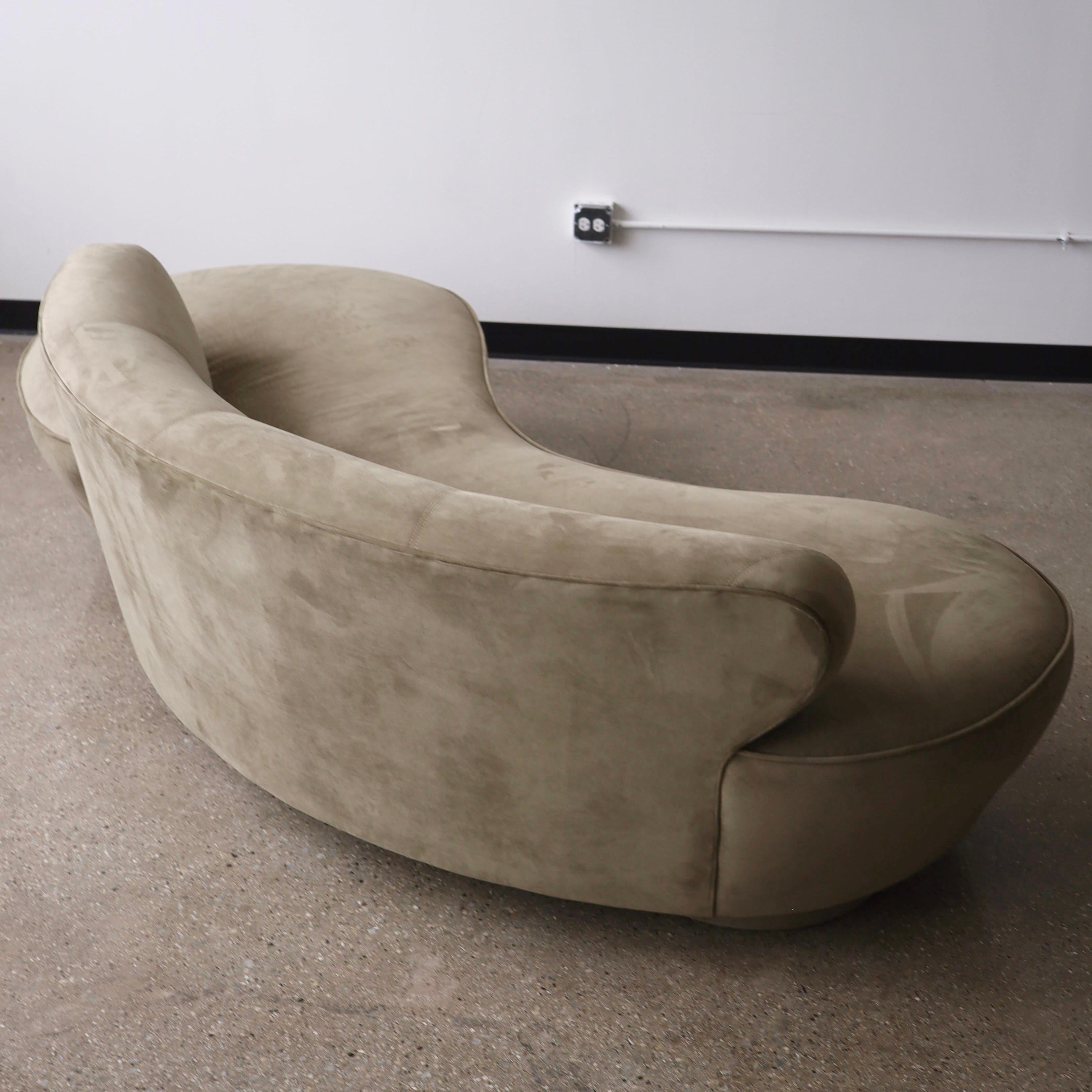 Vladimir Kagan Cloud Sofa for Directional For Sale 1