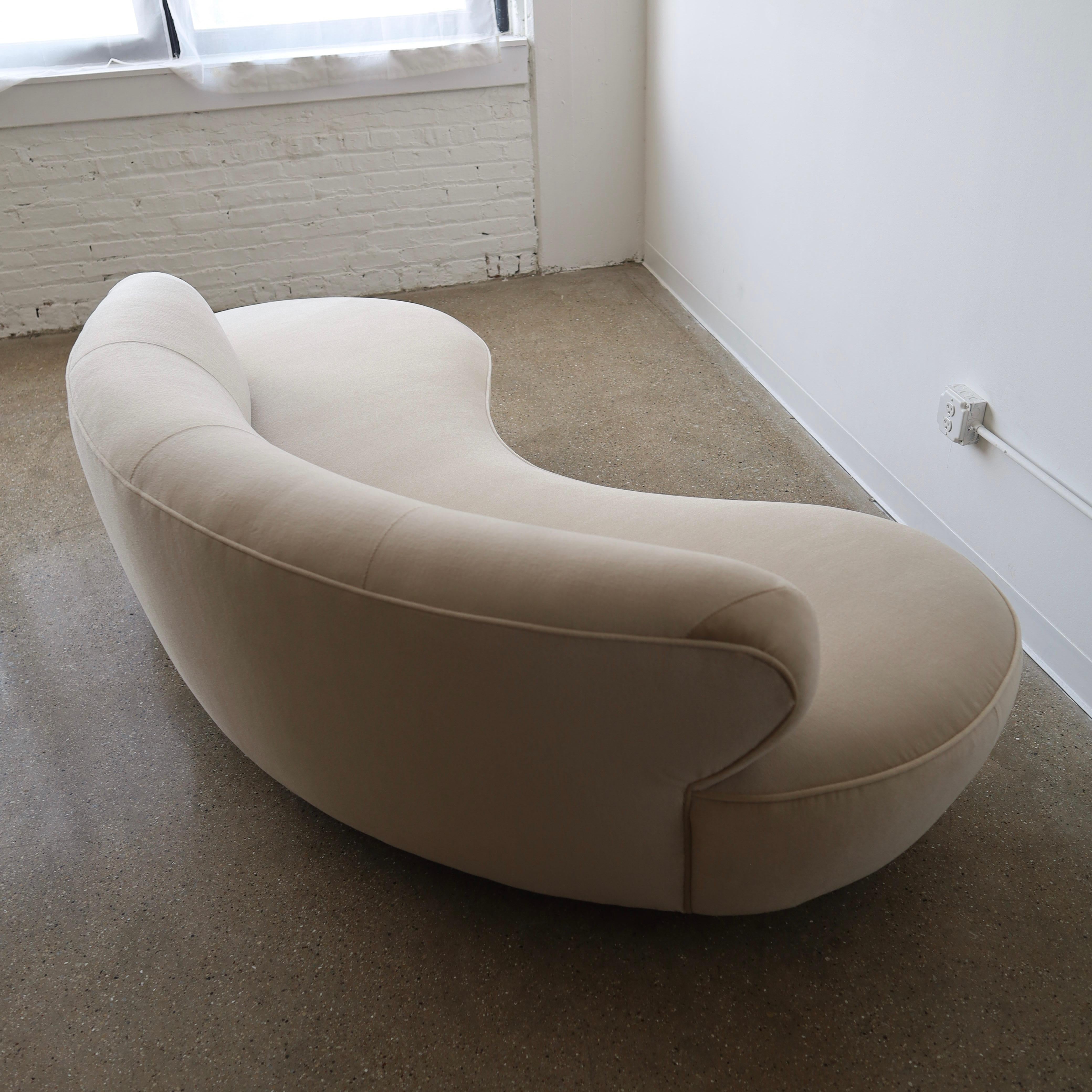 Vladimir Kagan Cloud Sofa für Directional aus Mohair (Moderne der Mitte des Jahrhunderts) im Angebot