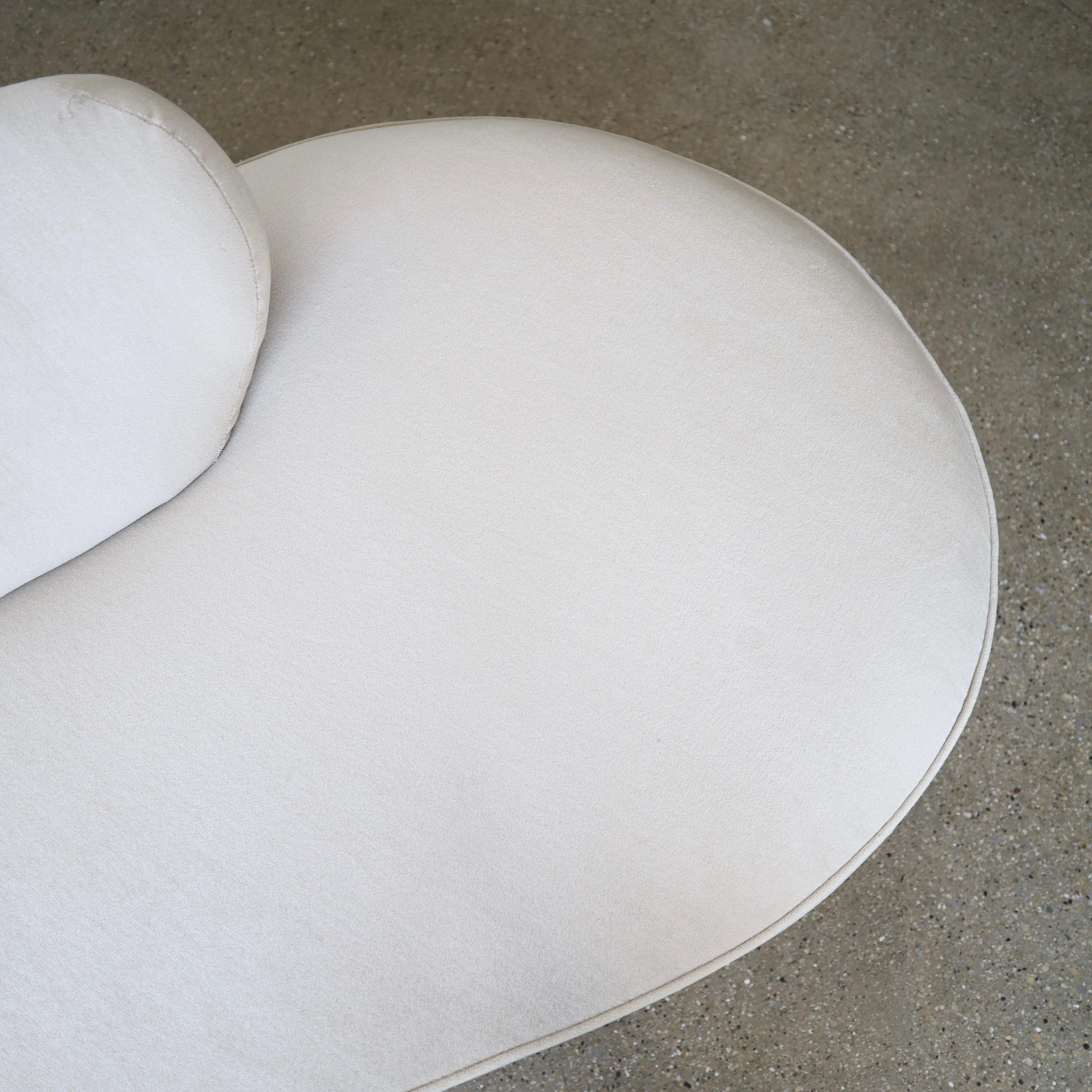 Vladimir Kagan Cloud Sofa für Directional aus Mohair im Zustand „Gut“ im Angebot in Chicago, IL