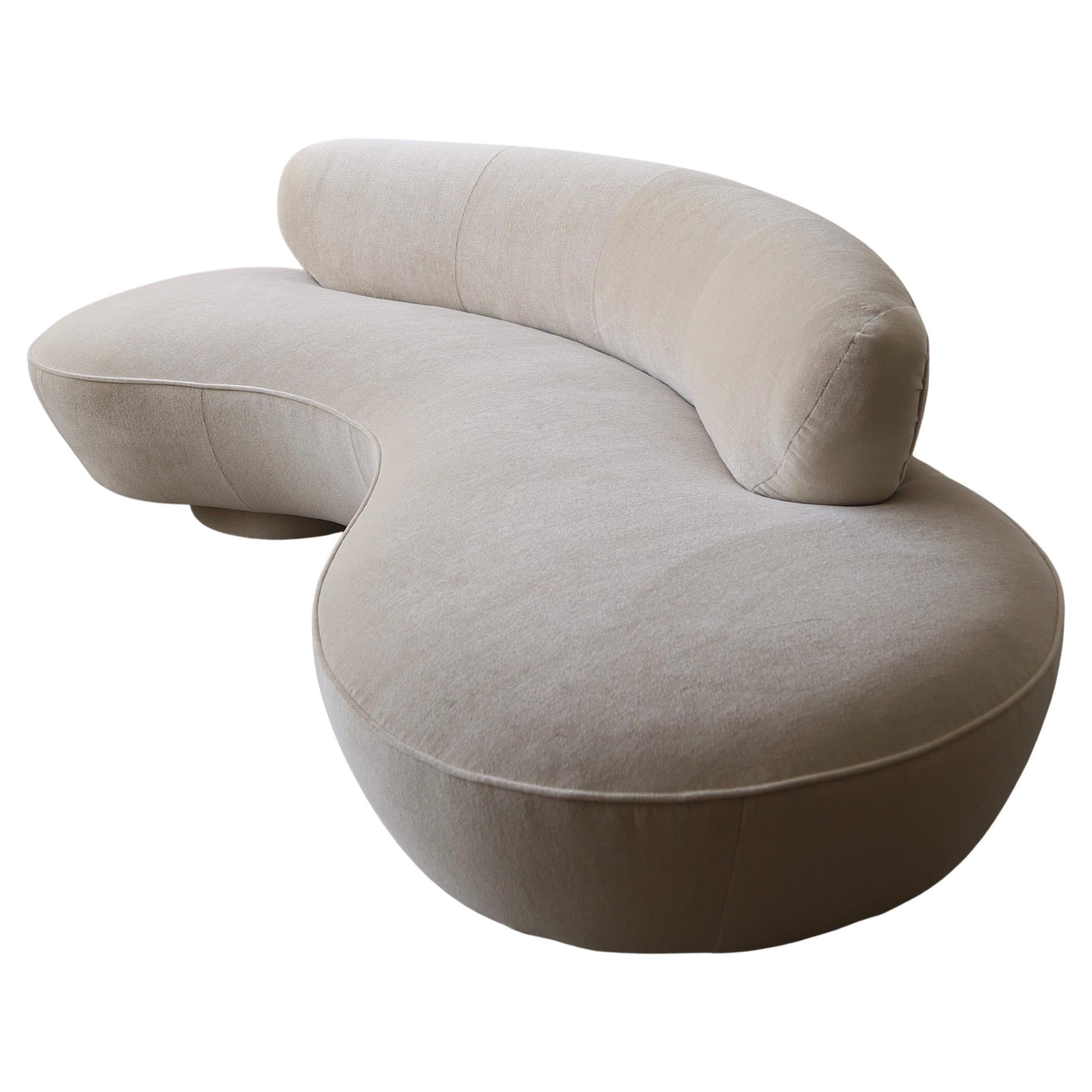 Vladimir Kagan Cloud Sofa für Directional aus Mohair im Angebot