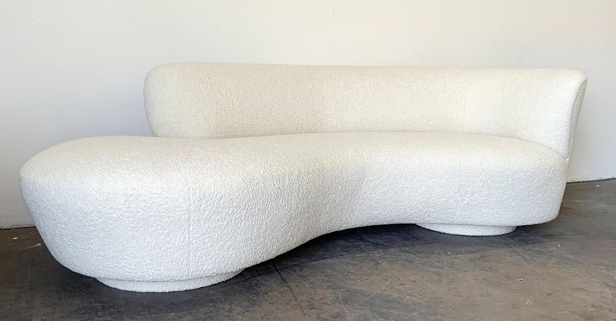 Vladimir Kagan Cloud Sofa in Heavy Boucle 3