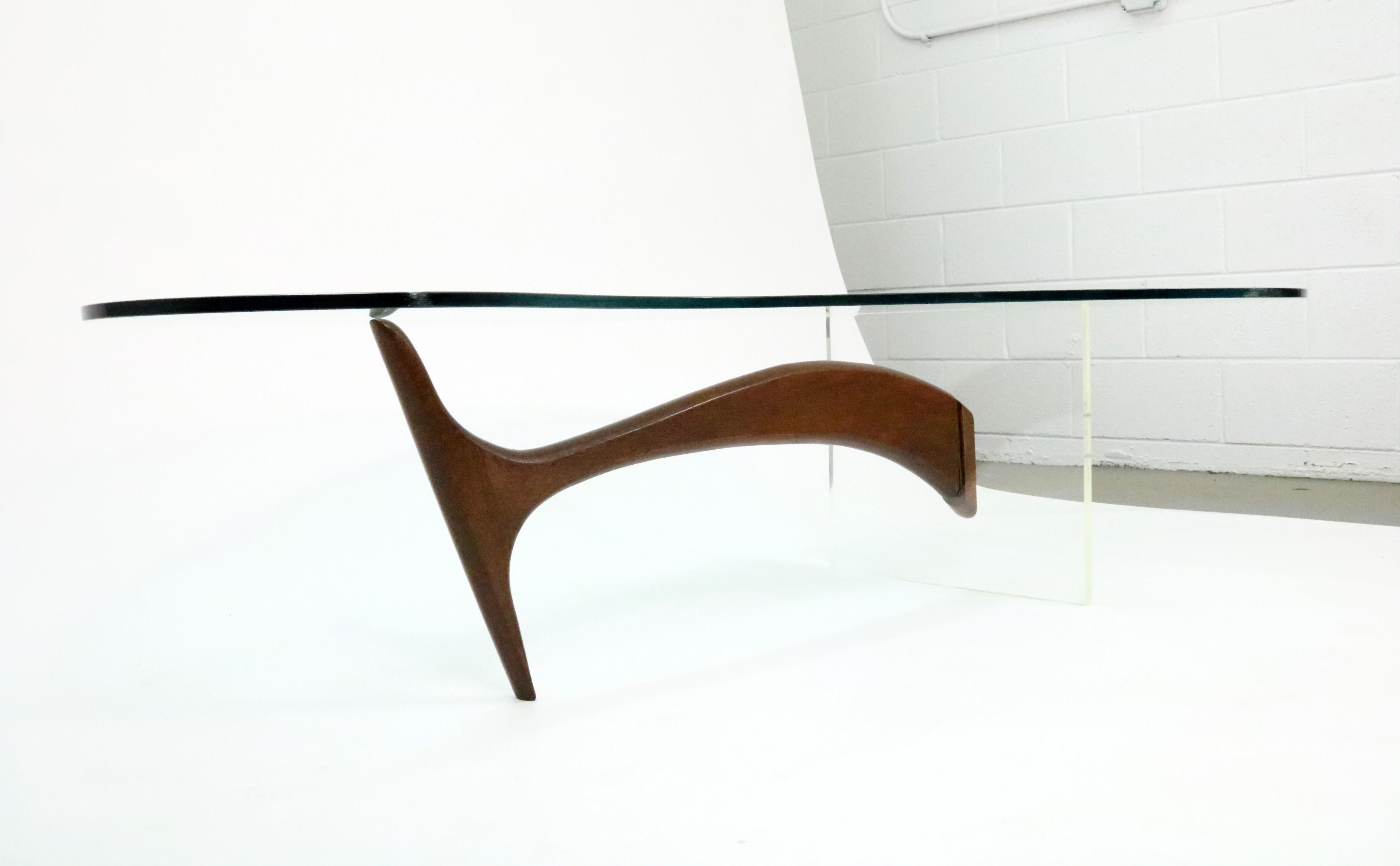 Mid-20th Century Vladimir Kagan Coffee Table in Sculpted Walnut, Lucite and Brass
