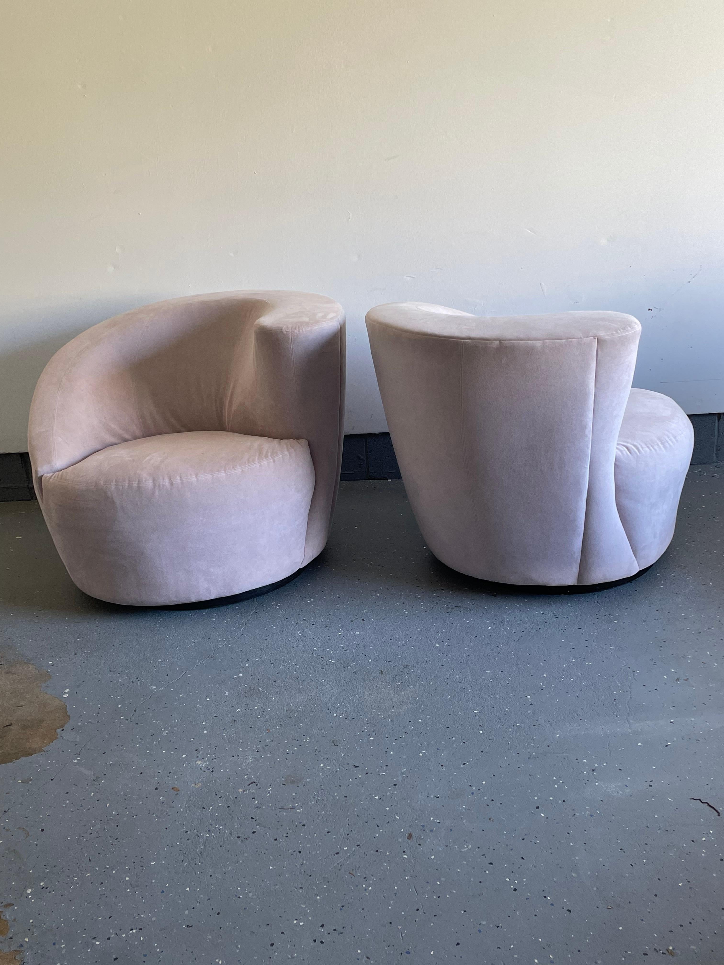 Corkscrew or Nautilus Swivel Chairs by Directional In Good Condition For Sale In St.Petersburg, FL