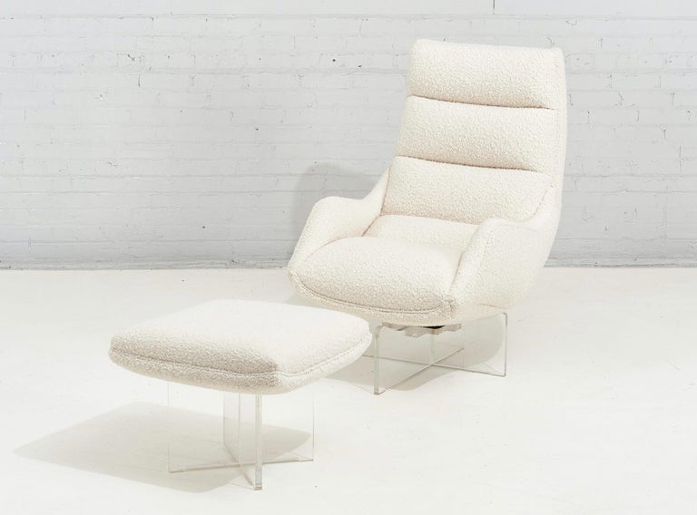 “Cosmos” lounge chair and ottoman designed by Vladimir Kagan for Preview Furniture. Fully restored and reupholstered in white Italian wool boucle.