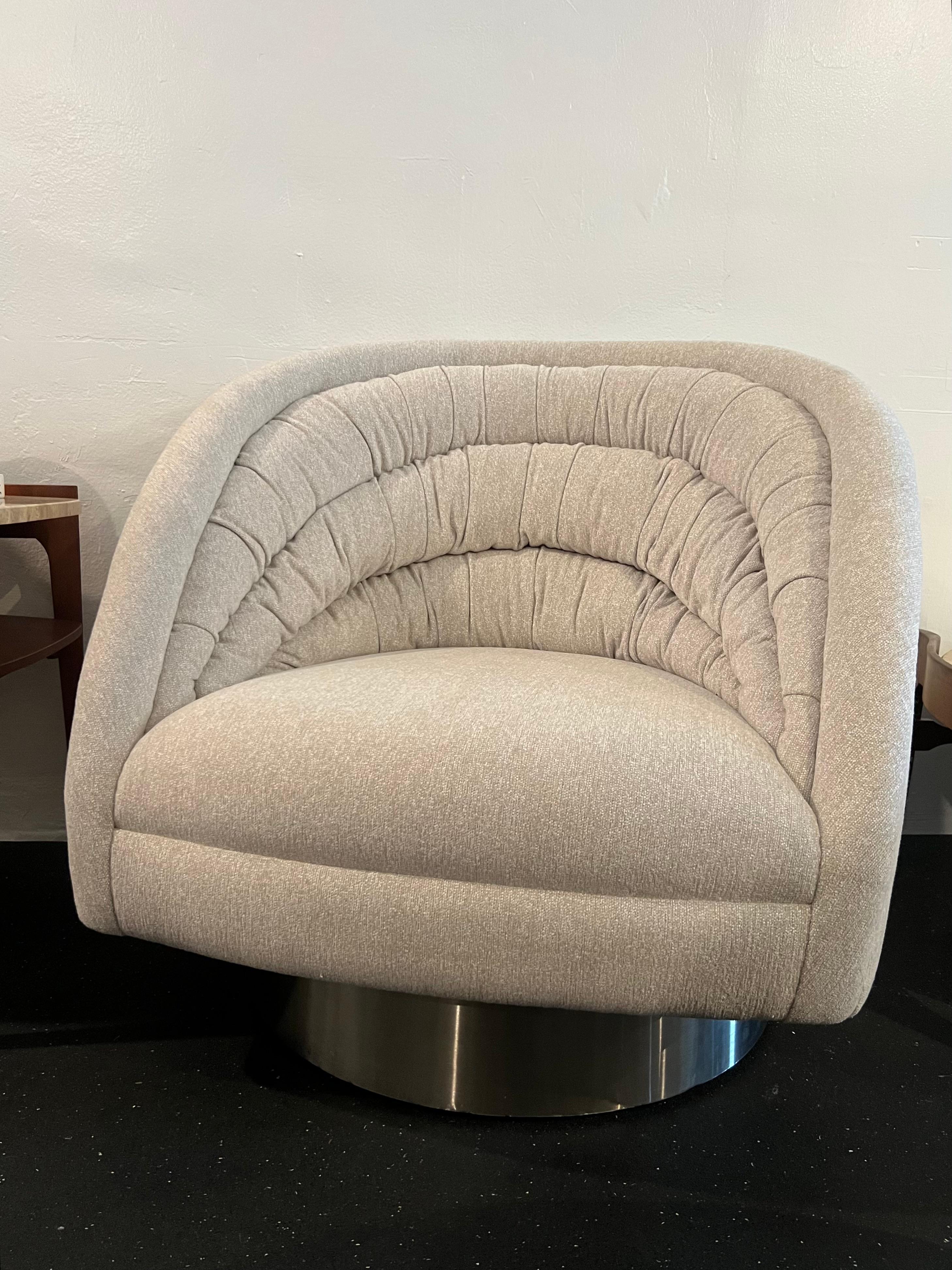 Mid-Century Modern Vladimir Kagan Crescent Lounge Chair