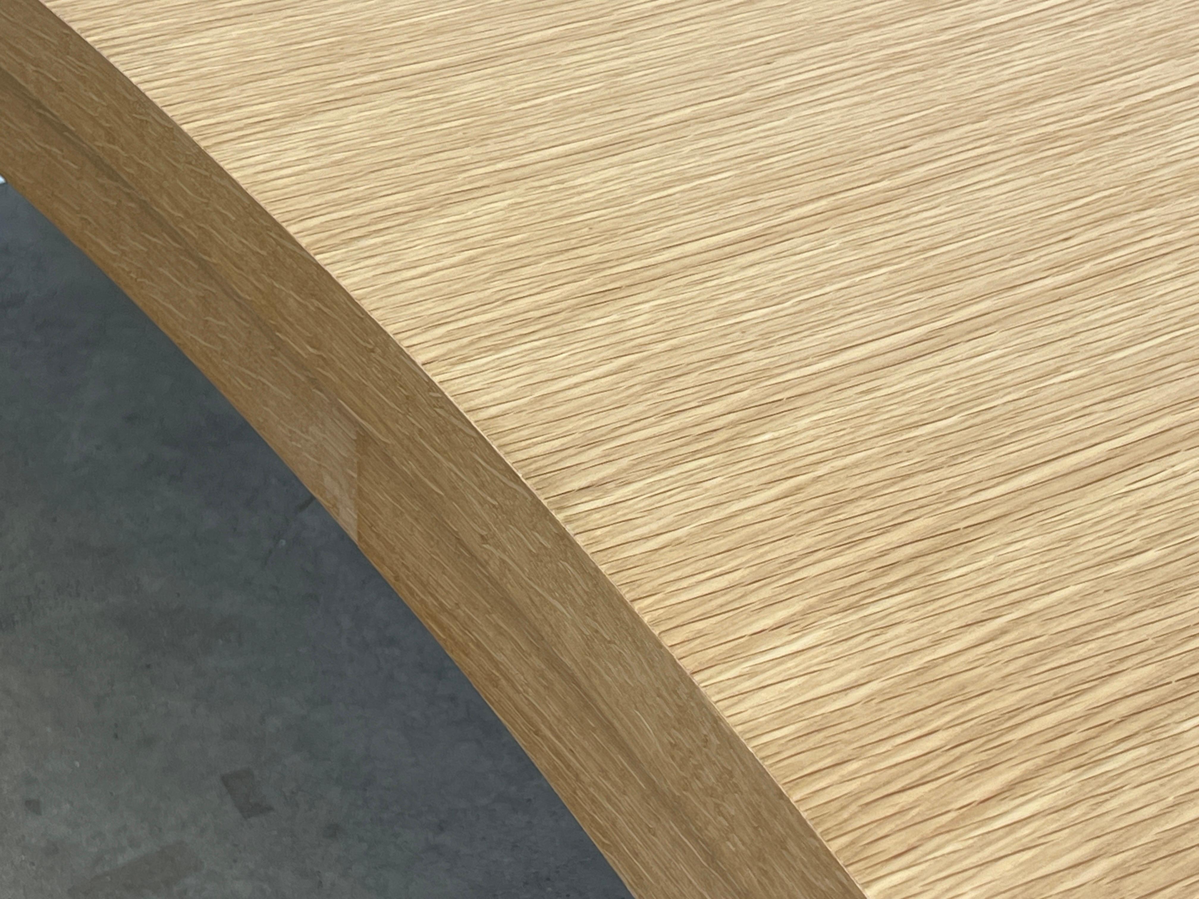 Scrivania curva Vladimir Kagan in lucite e Oak in vendita 8