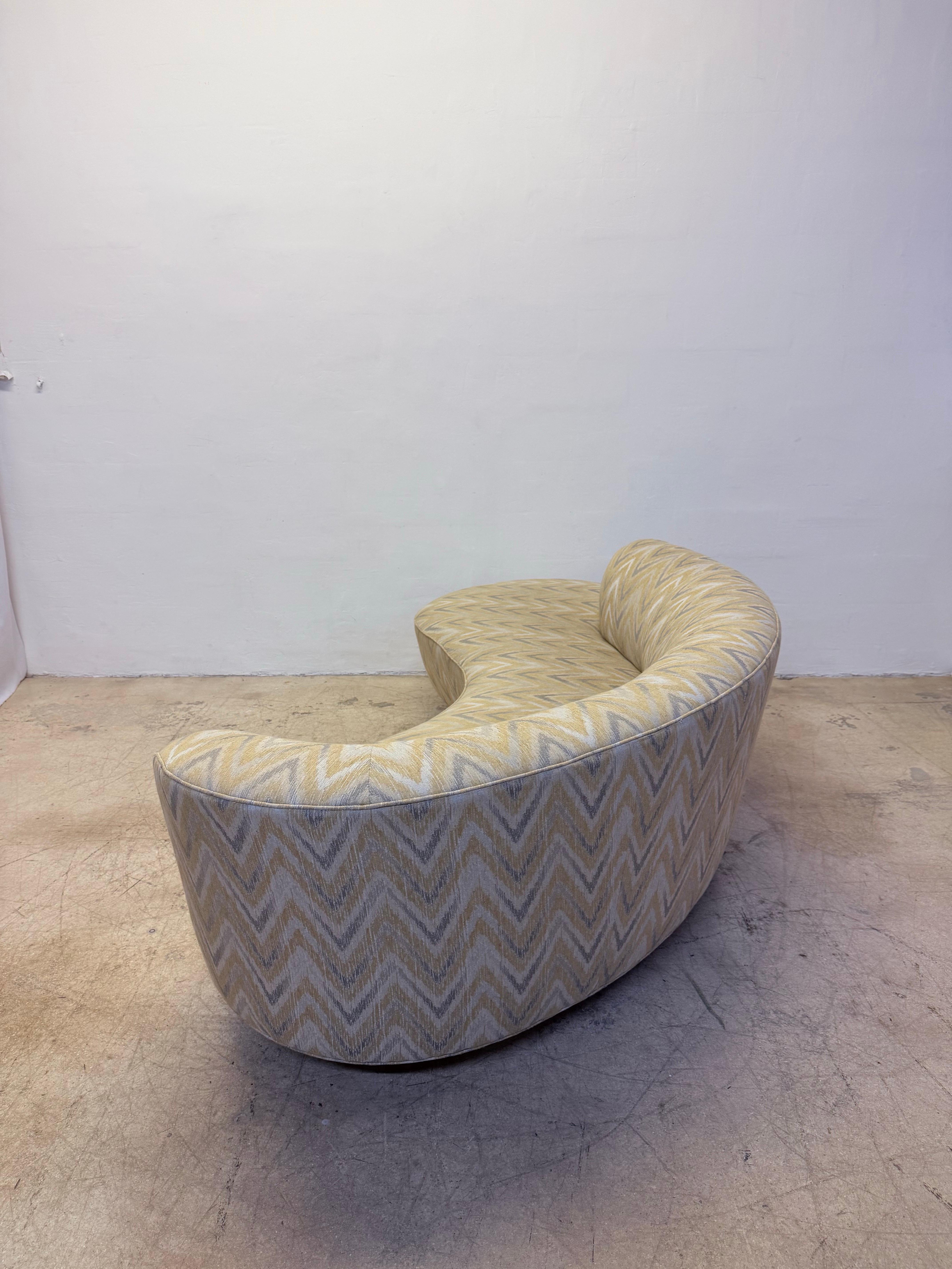 Mid-Century Modern Vladimir Kagan Curved Serpentine Cloud Sofa for Directional