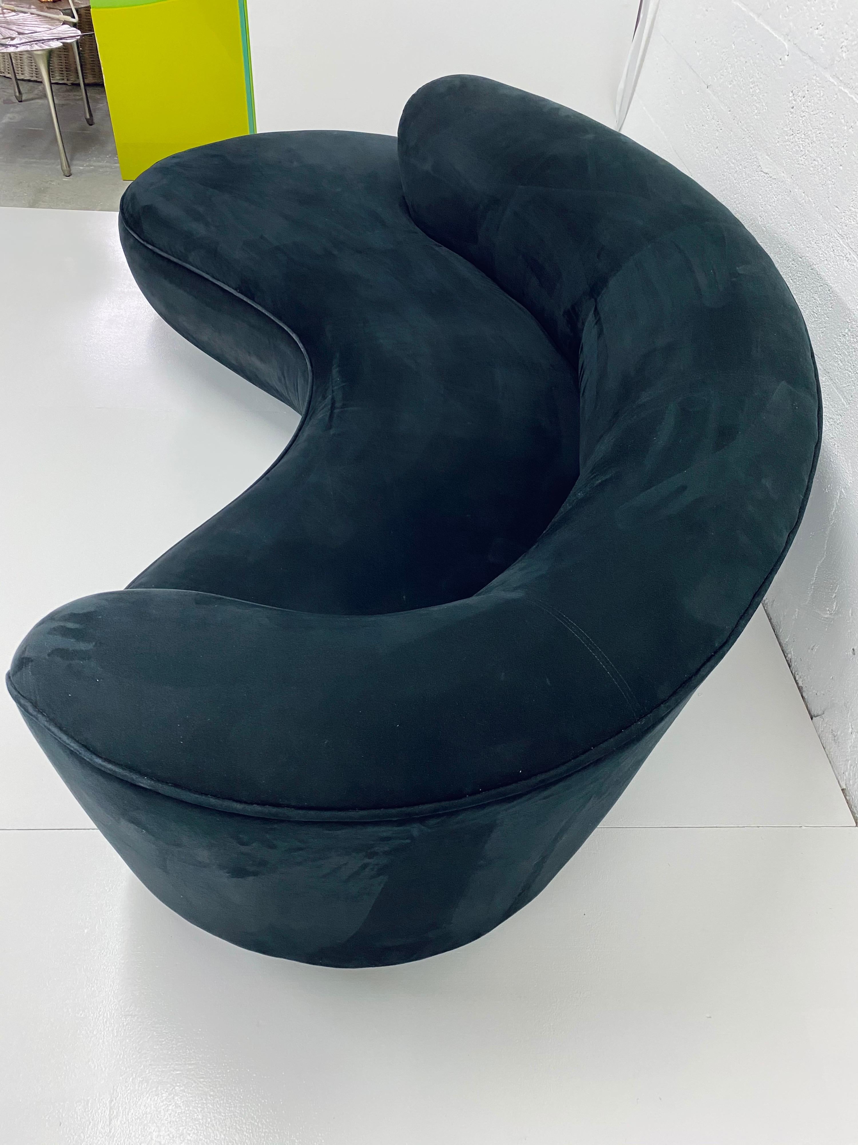 American Vladimir Kagan Curved Serpentine Sofa for Directional